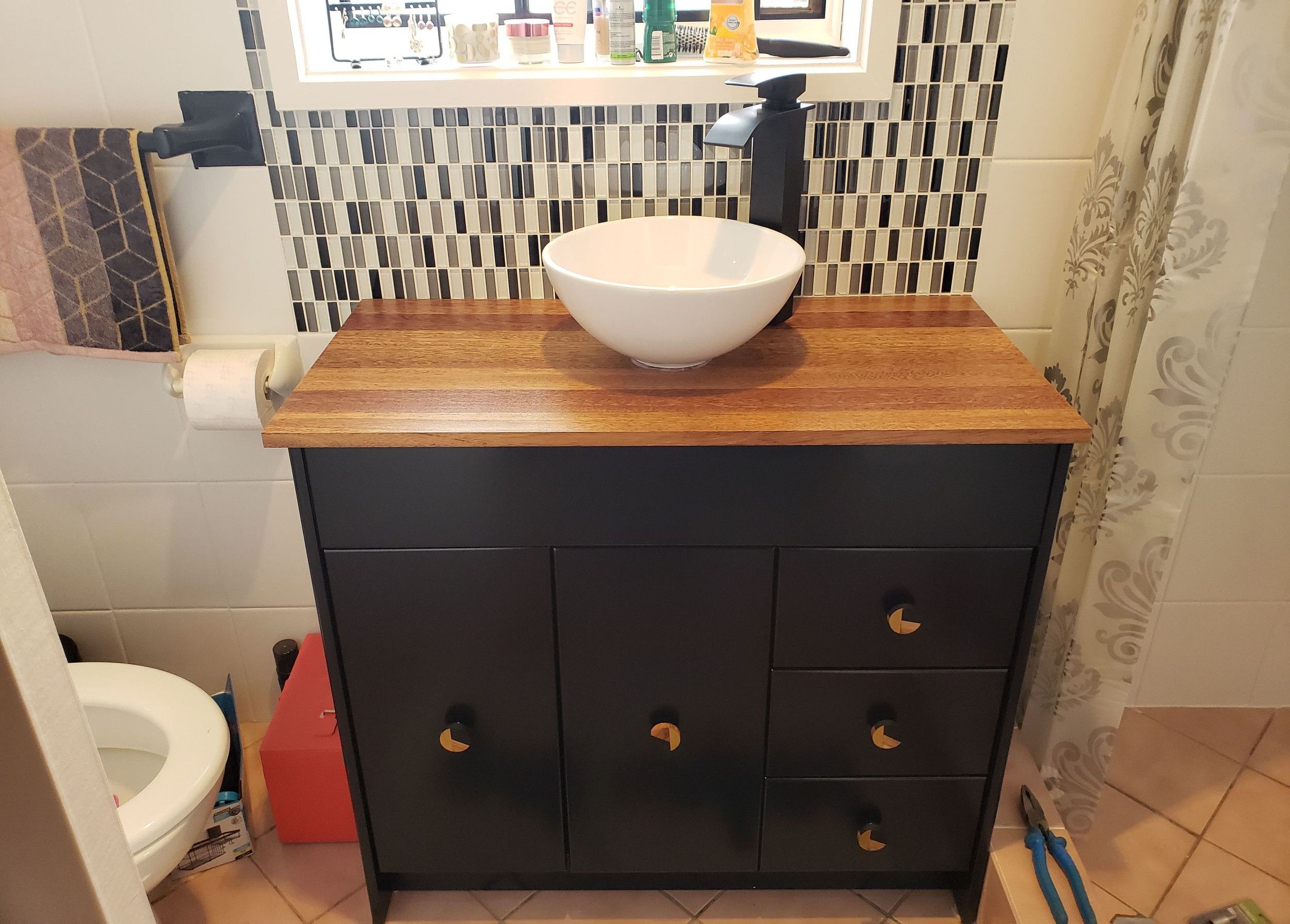 Tasmanian Oak bathroom vanity Bunnings community