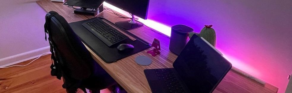 desk-with-light-strip-turned-on (2).JPG