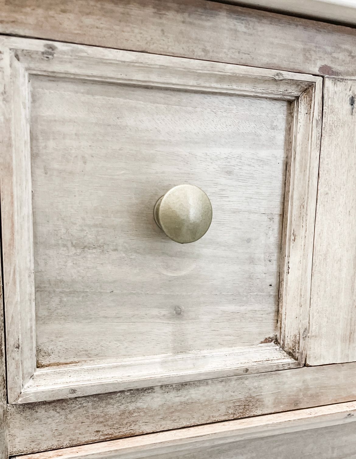 DIY painted bathroom vanity handles Bunnings community