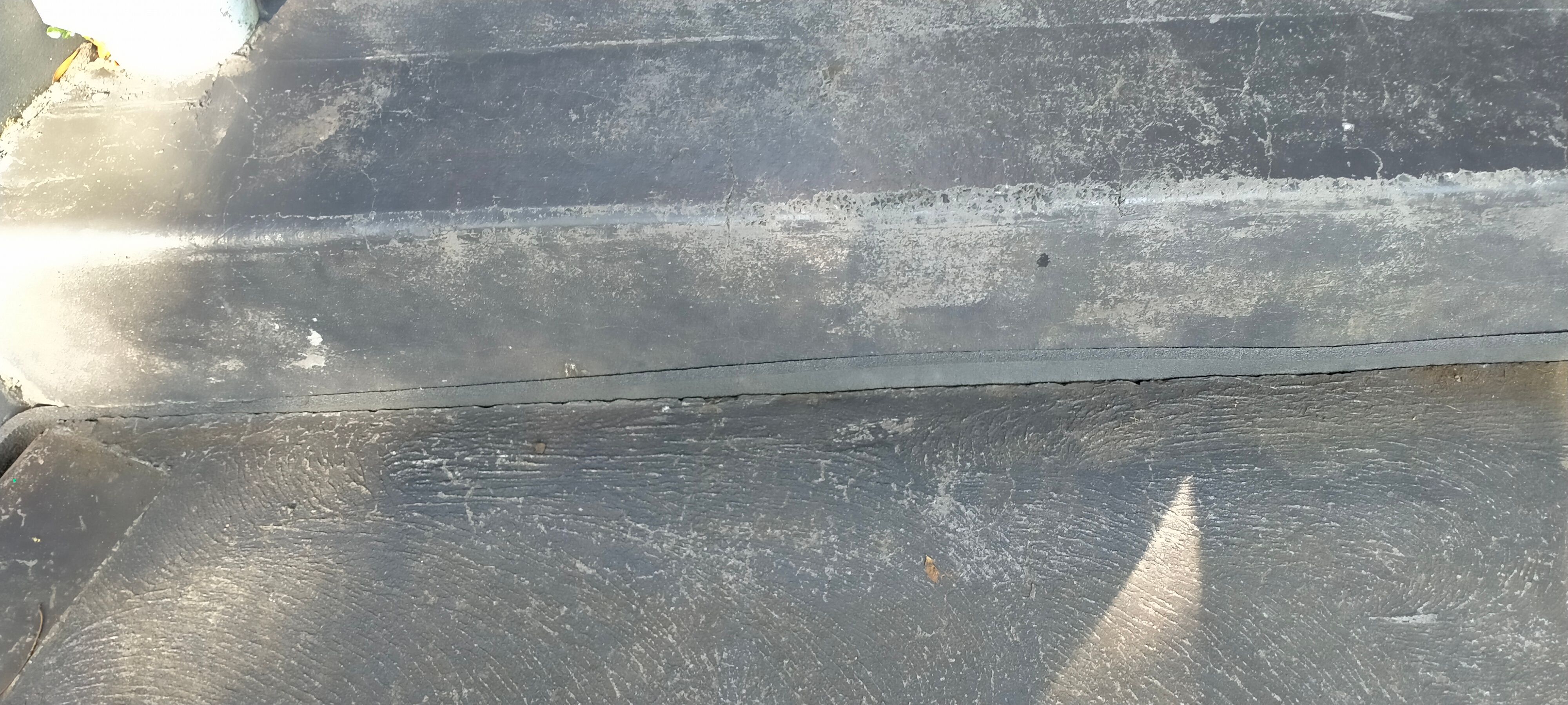 How to fill gap between concrete and gar... Bunnings community