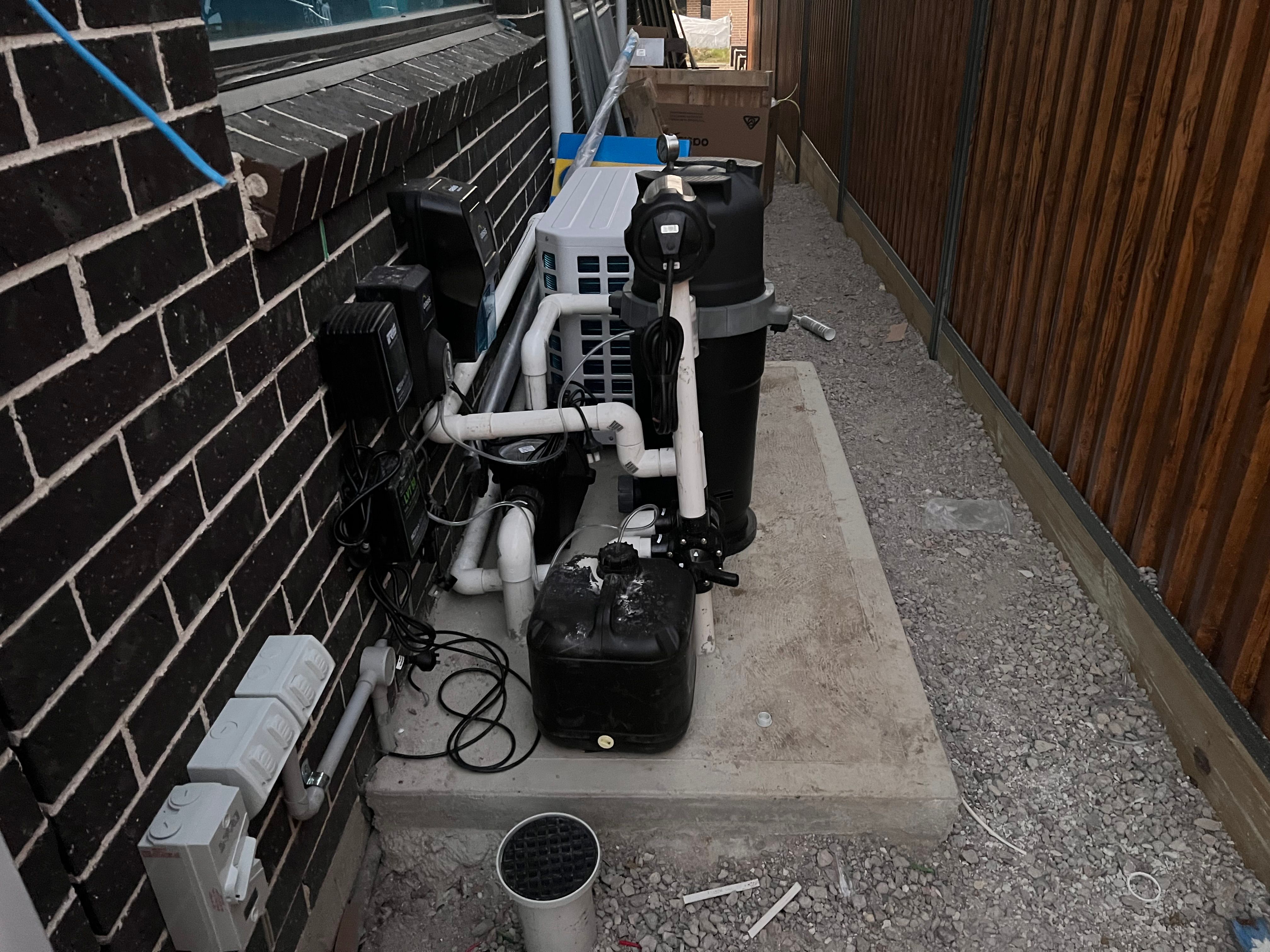 Ideas wanted for pool equipment enclosur... Bunnings community