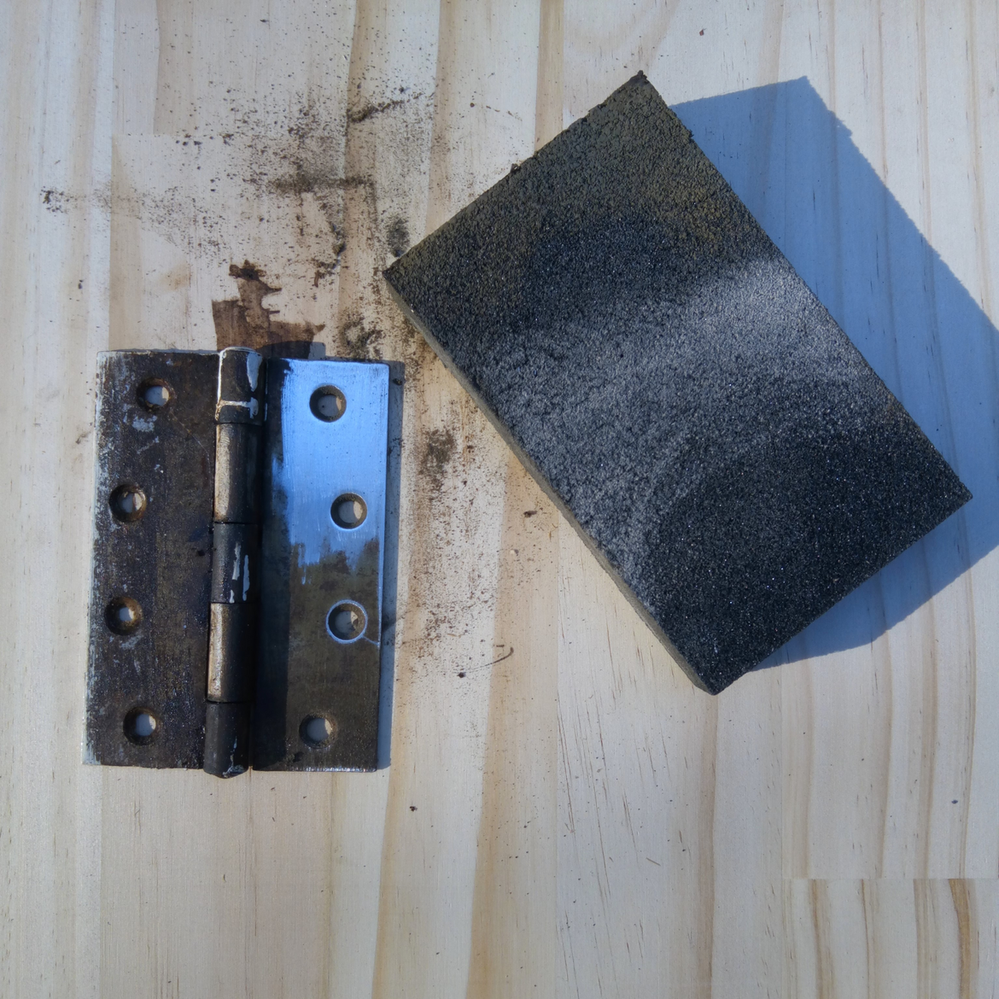 Step 3.1 Removing dirt and corrosion.png