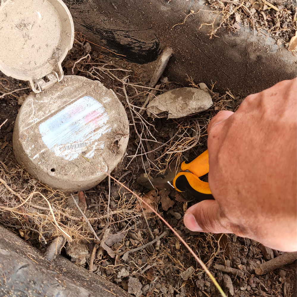 Step 1.1 Turn off mains water tap.png
