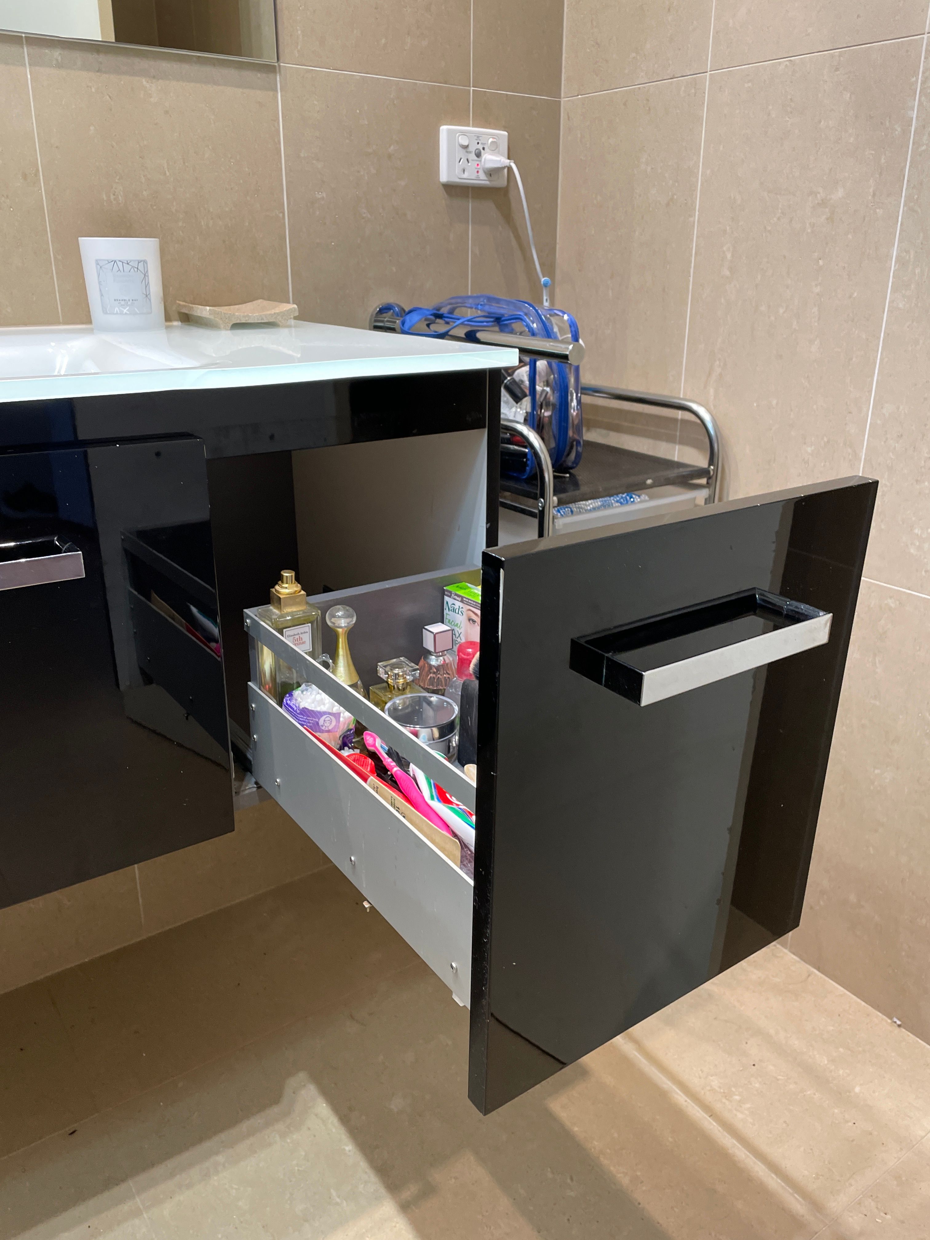 How to paint and transform bathroom vani... | Bunnings Workshop community