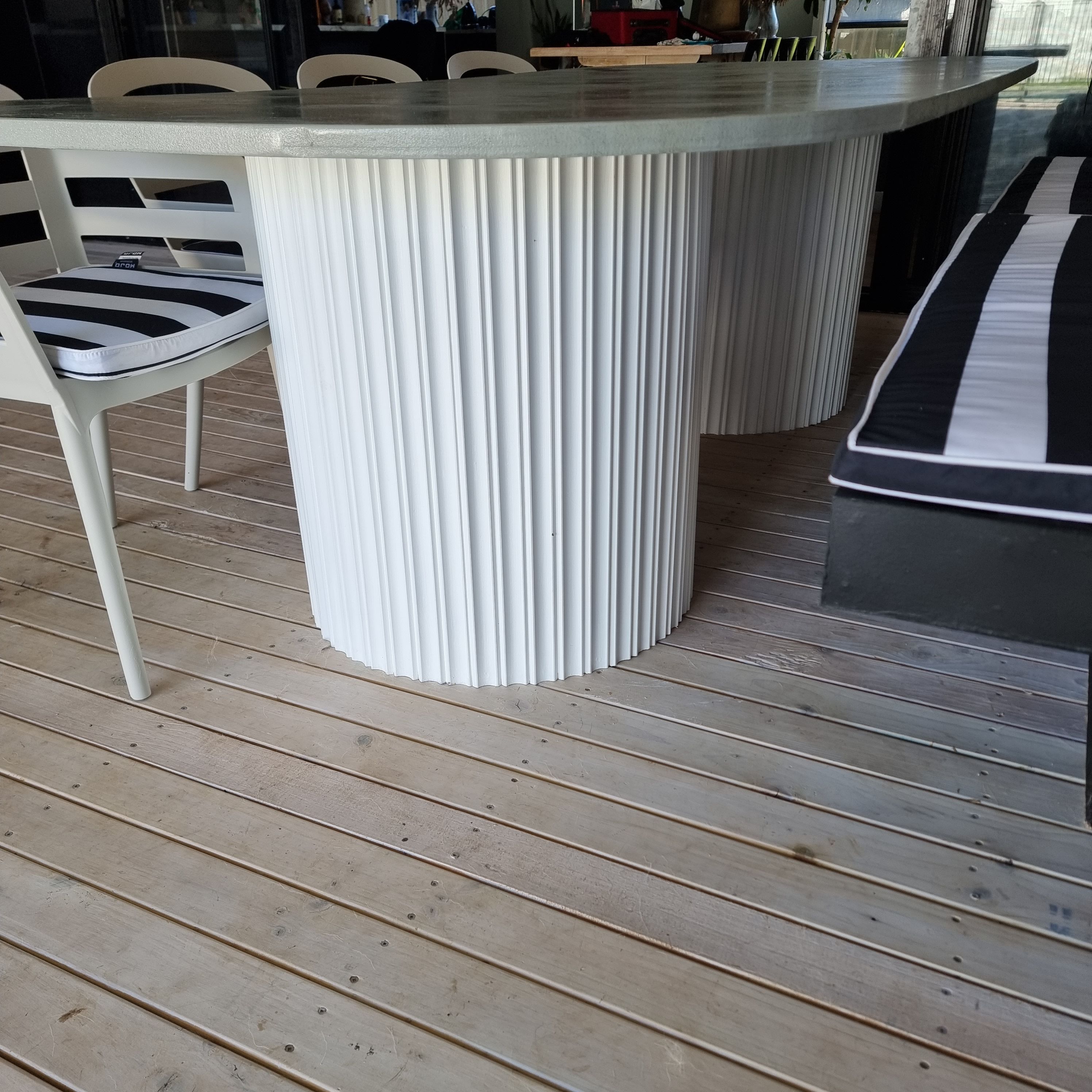 D.I.Y. outdoor table Bunnings community