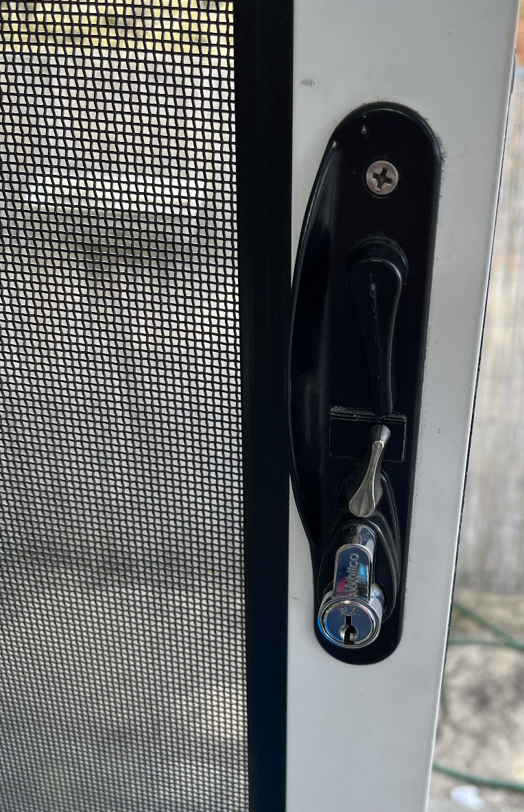 How to fix a sliding screen door lock? Bunnings community