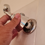 Step 3.2 Line up wall mount holder to brass nipple.png