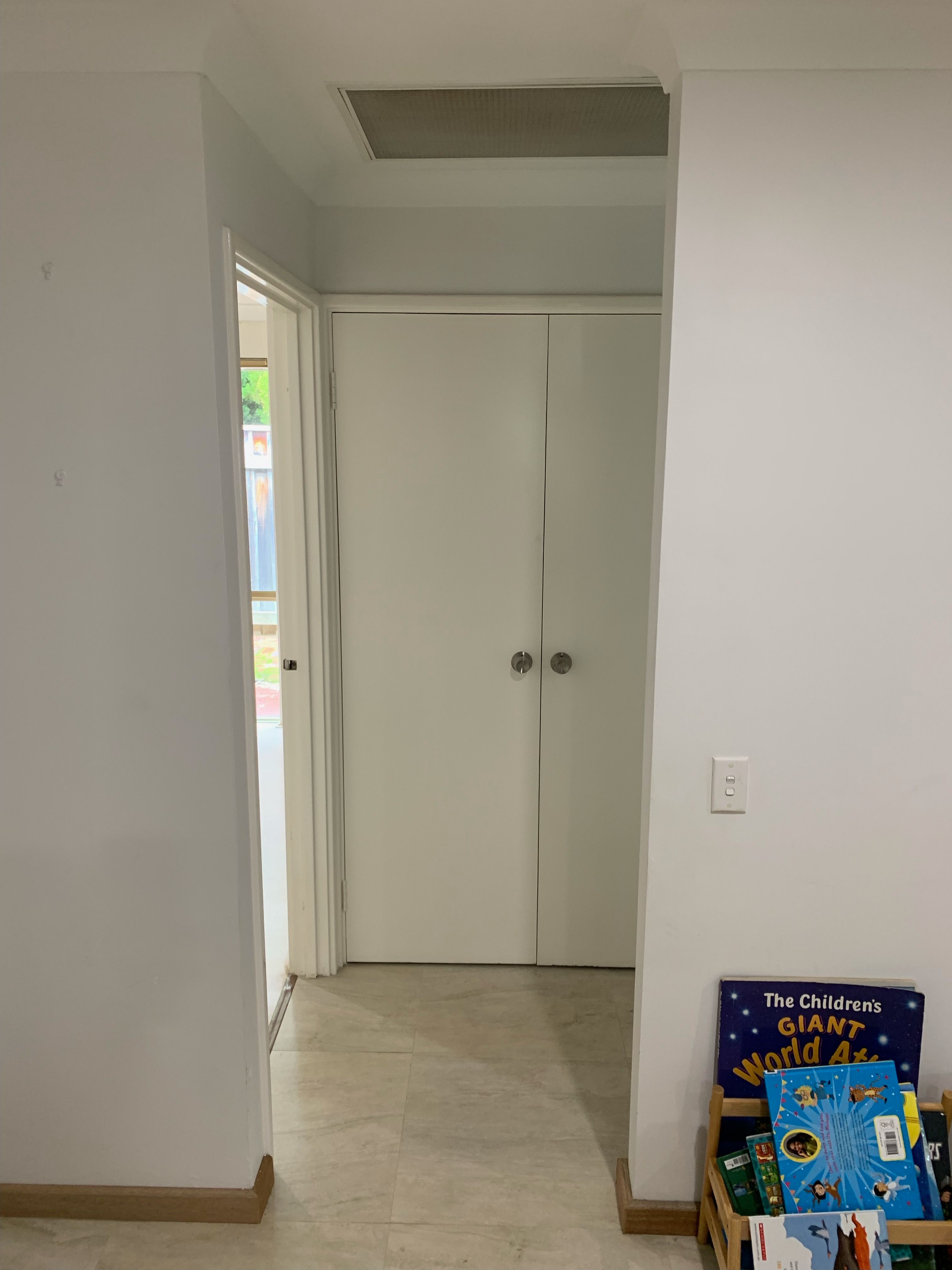 How to install door in a hallway? Bunnings community