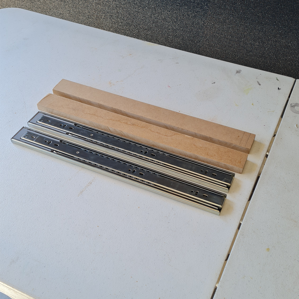1.4 Cut drawer runner timber spacer.png