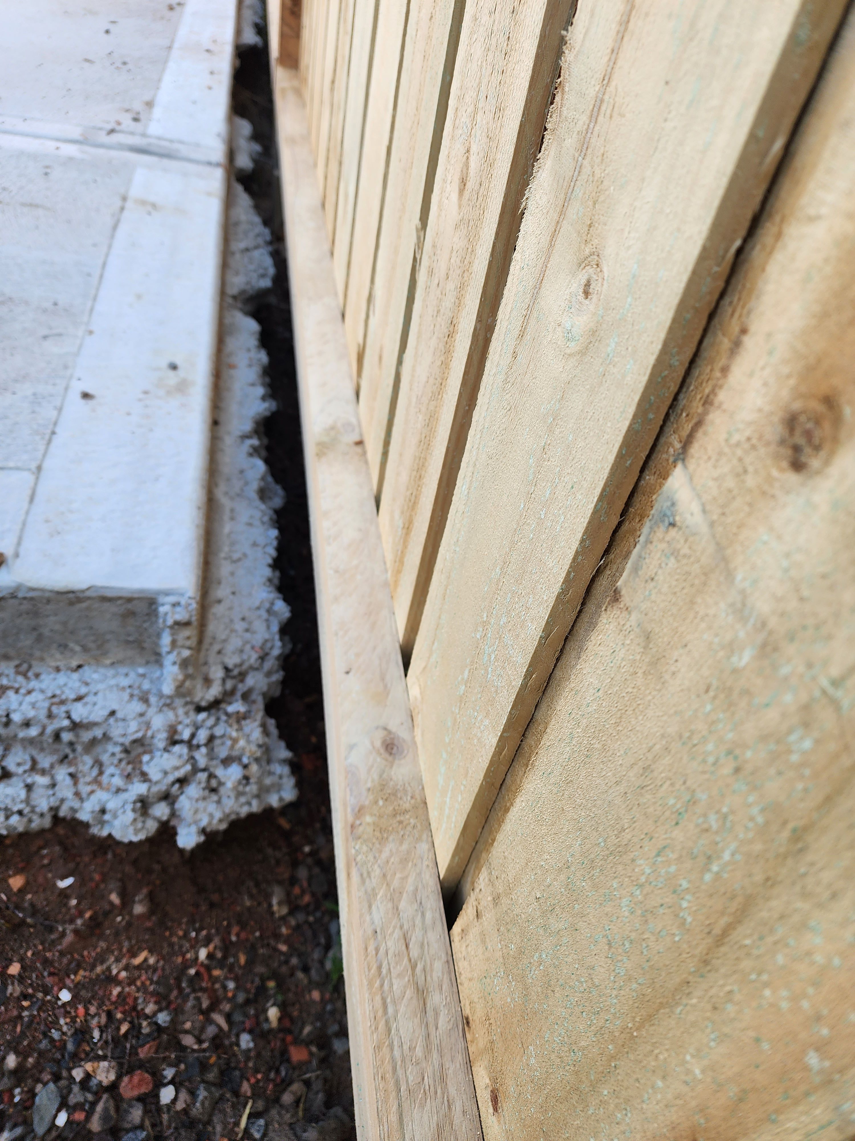 How to fill gap between fence and concre... Bunnings community