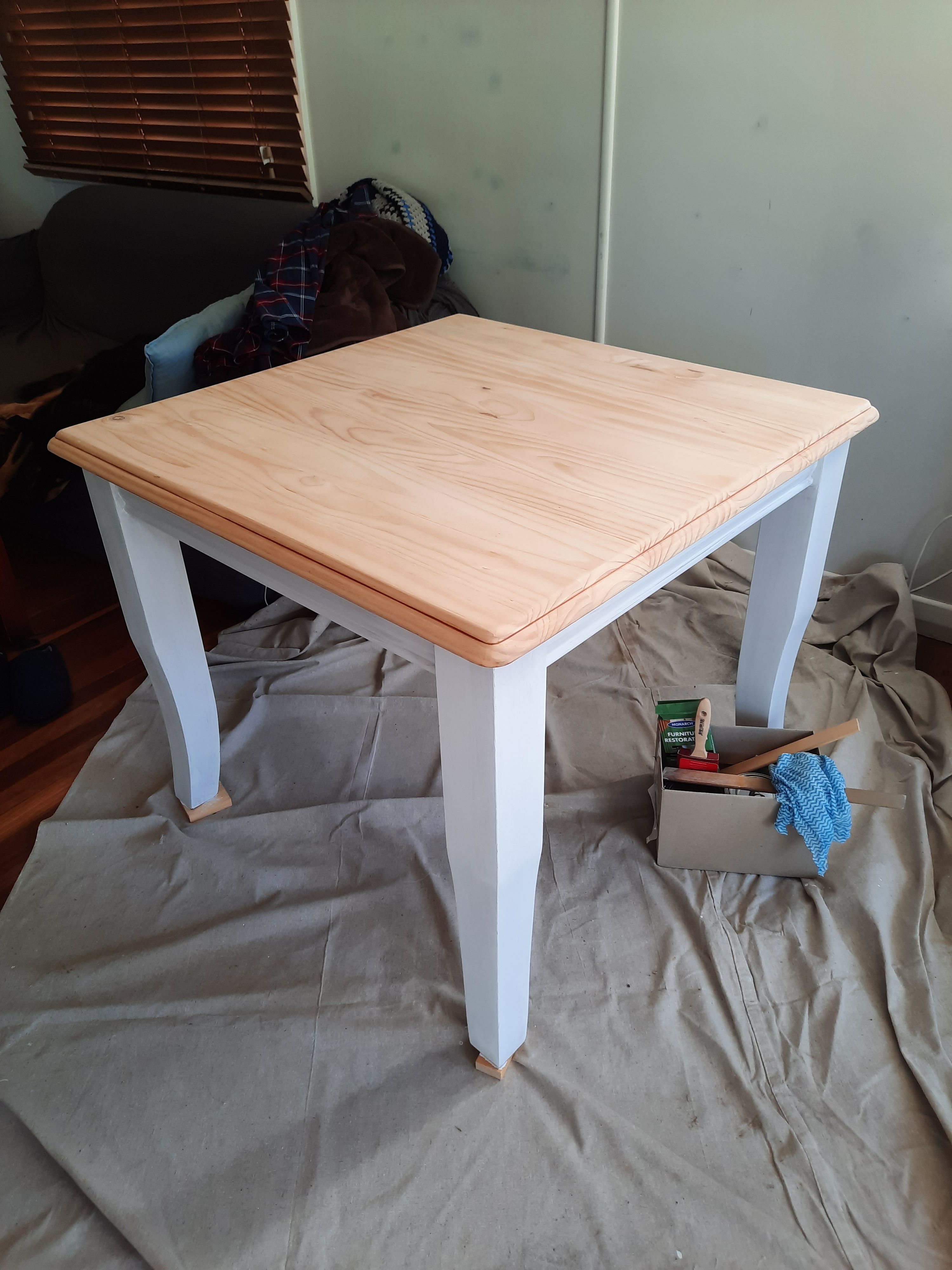 Upcycled dining table Bunnings community