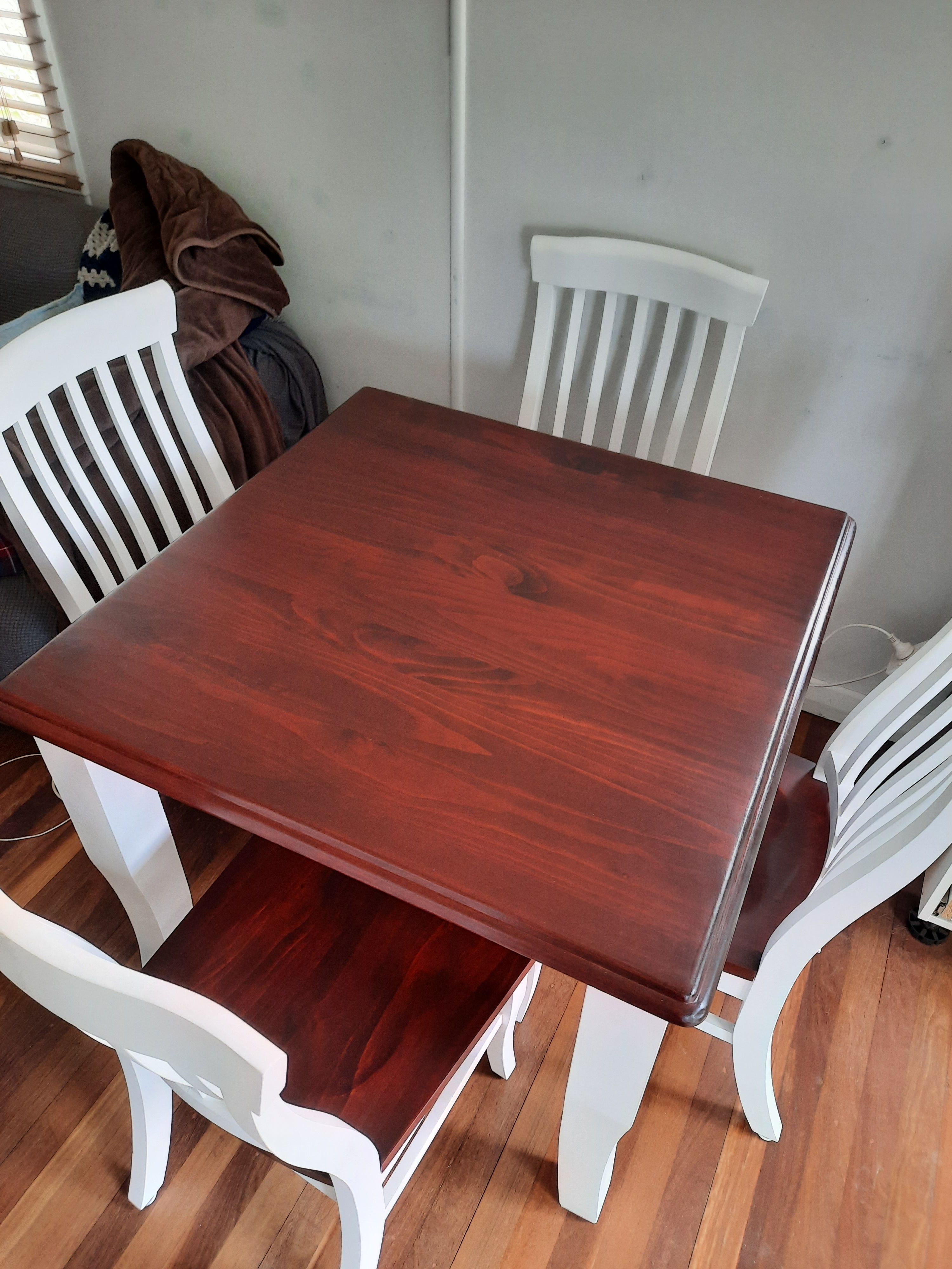 Upcycled dining table Bunnings community