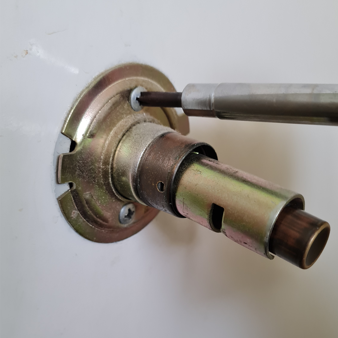 How to change a door knob Bunnings community