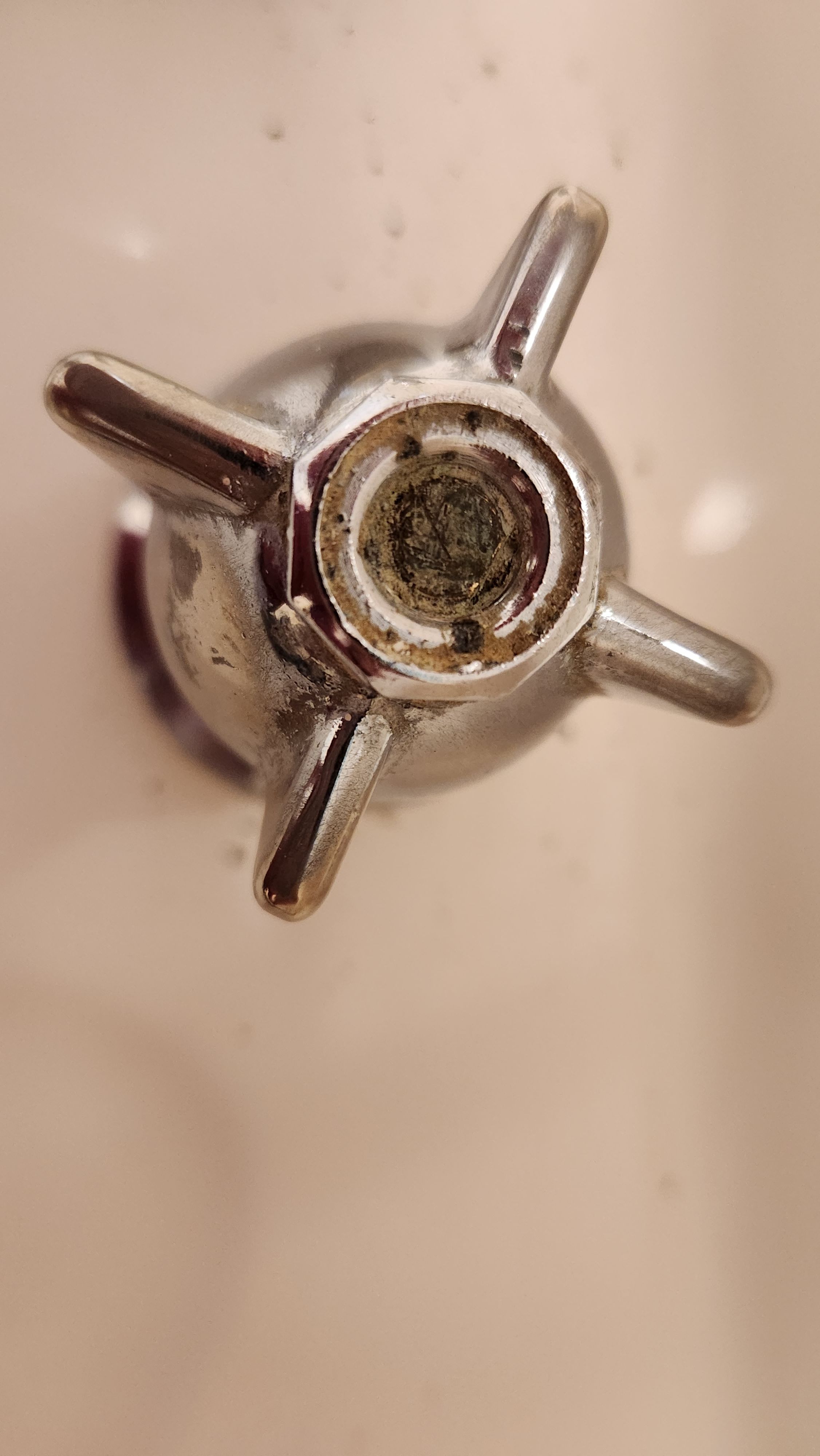 How to remove bathroom sink taps that wo... Page 2 Bunnings