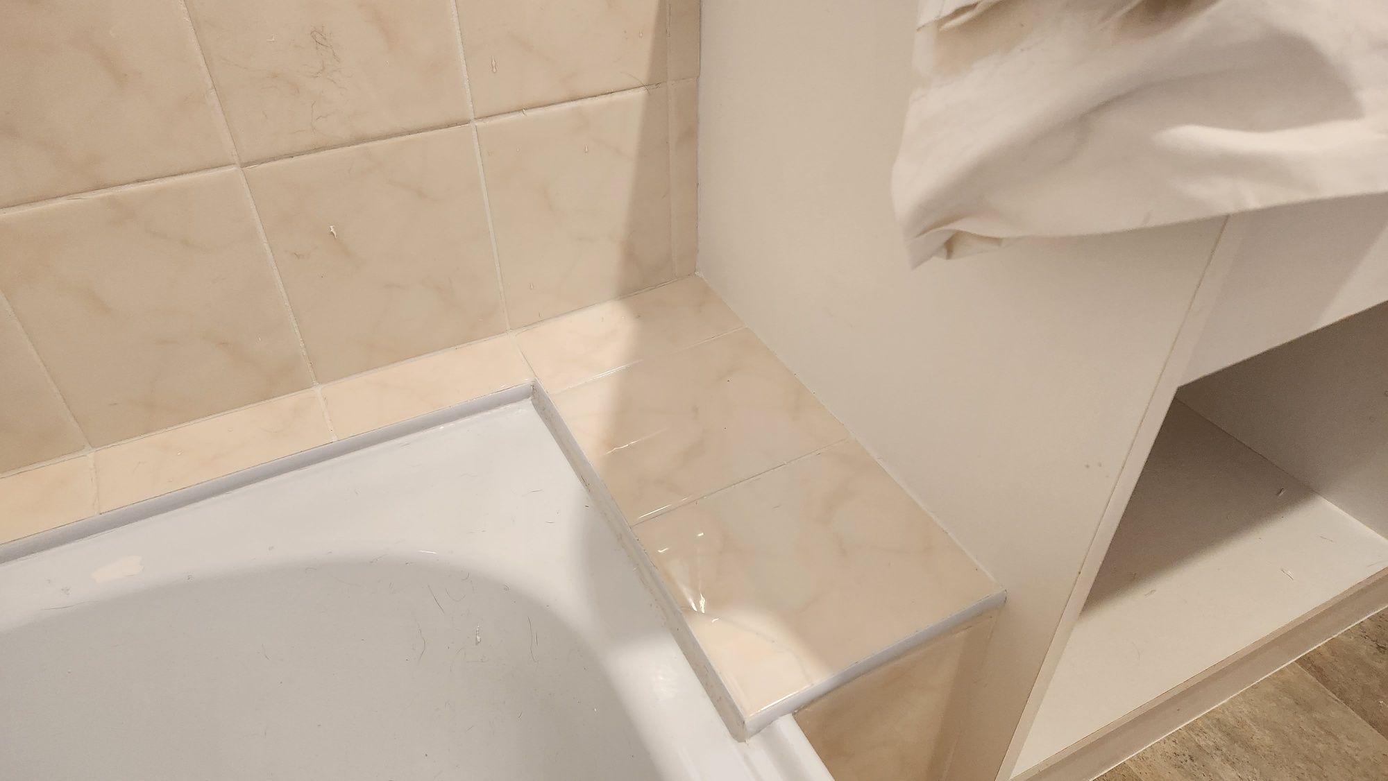 Is there such a thing as tile trim? Bunnings community