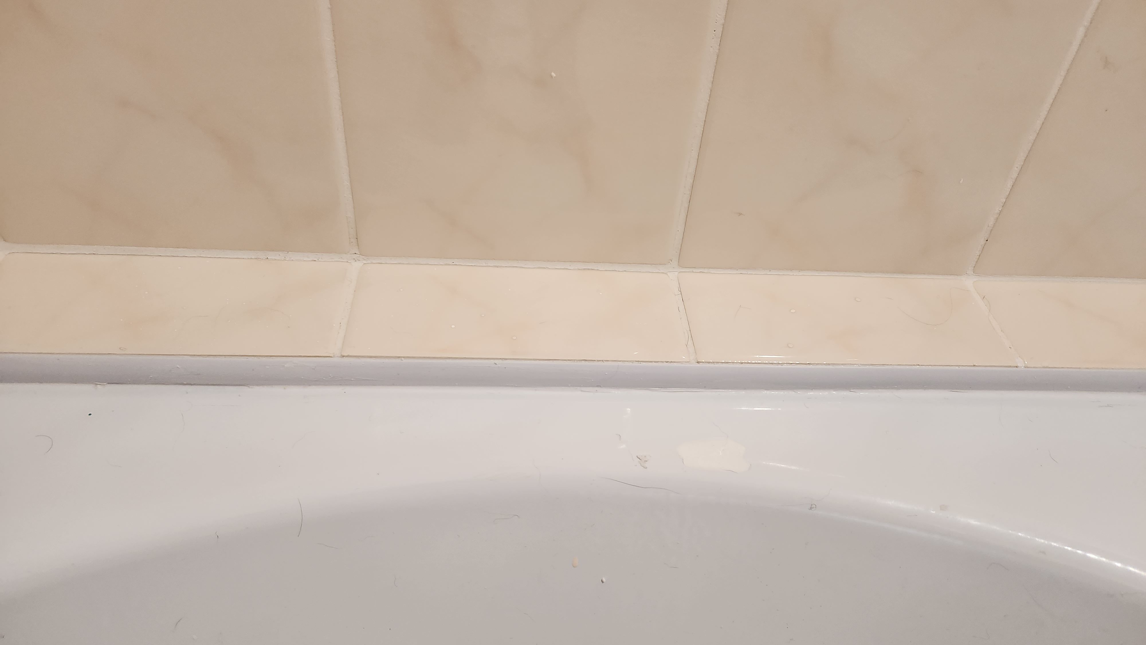 Is there such a thing as tile trim? Bunnings community
