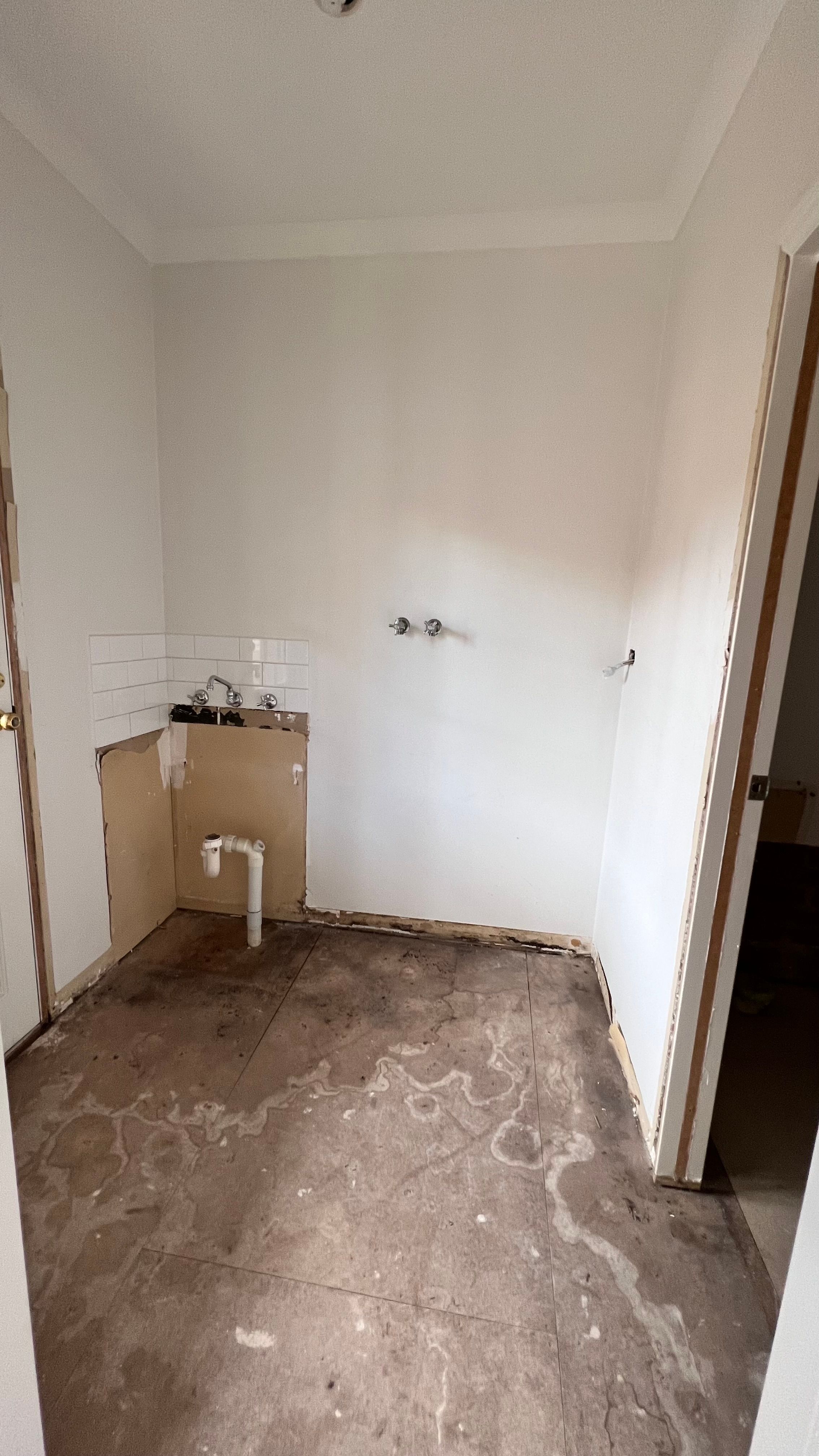 Can you drill holes in a benchtop for th... Bunnings community