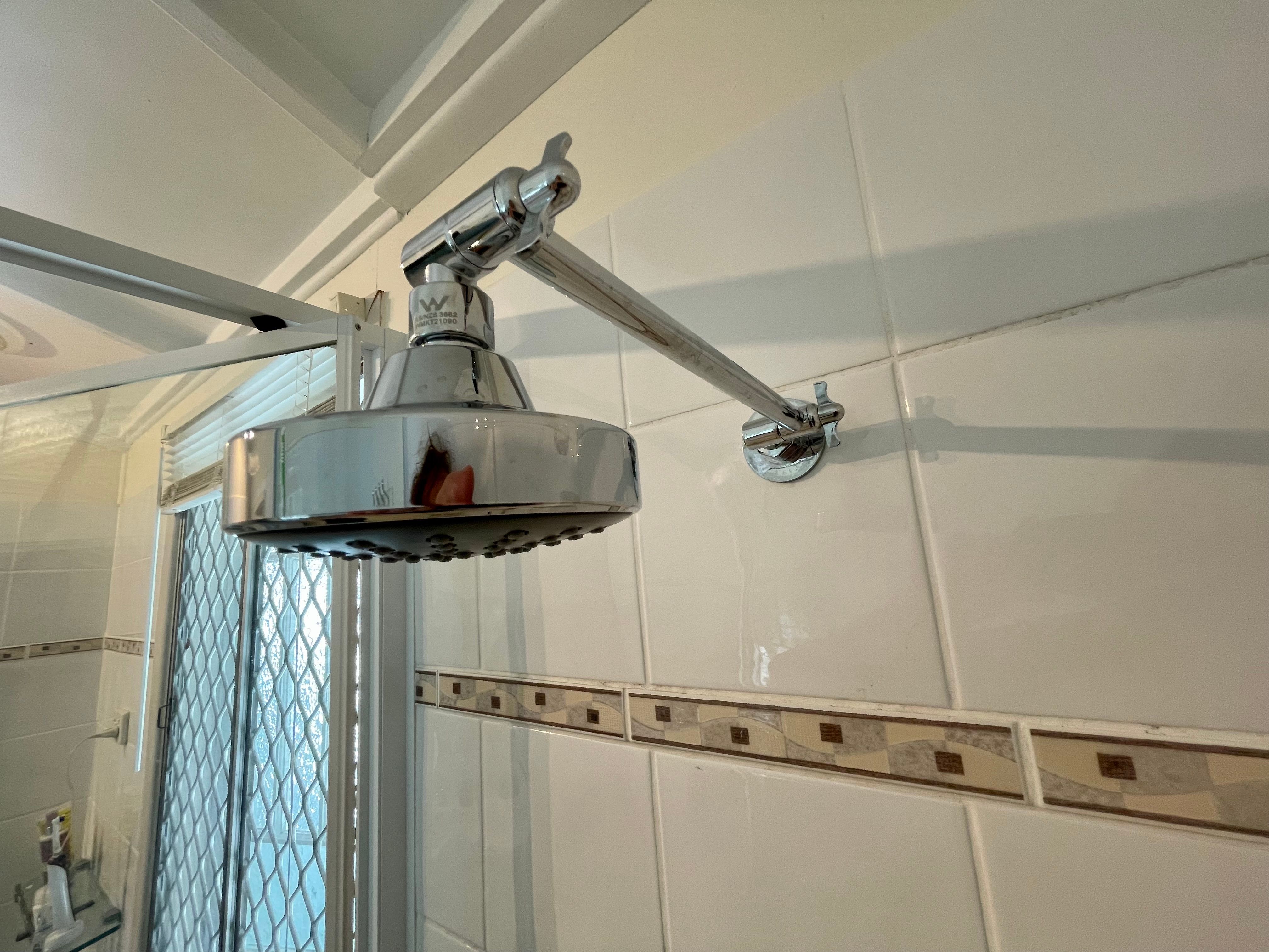 Solved How to fix a shower arm that won't stay Bunnings