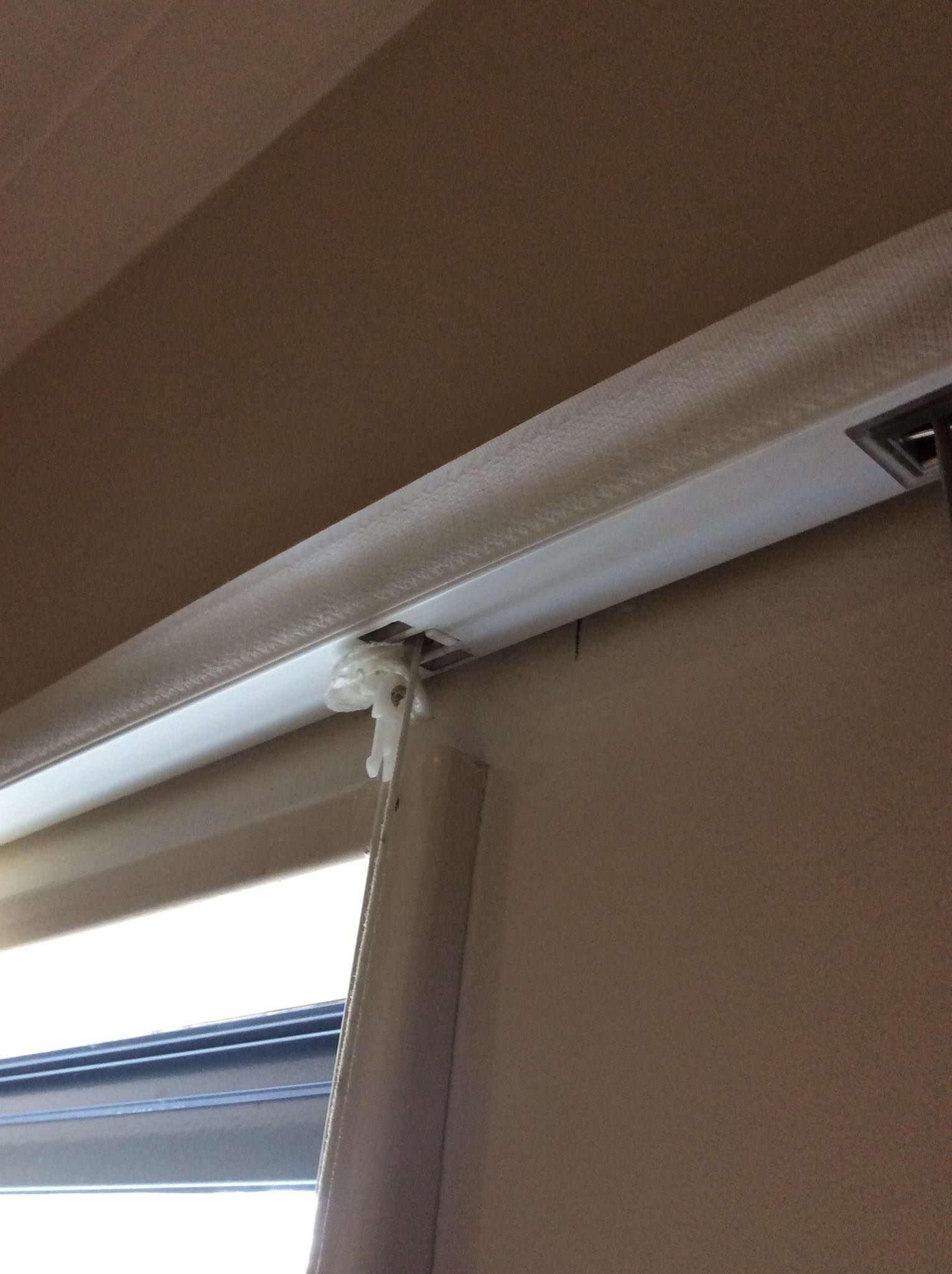 Solved How to replace blinds with curtains? Bunnings community