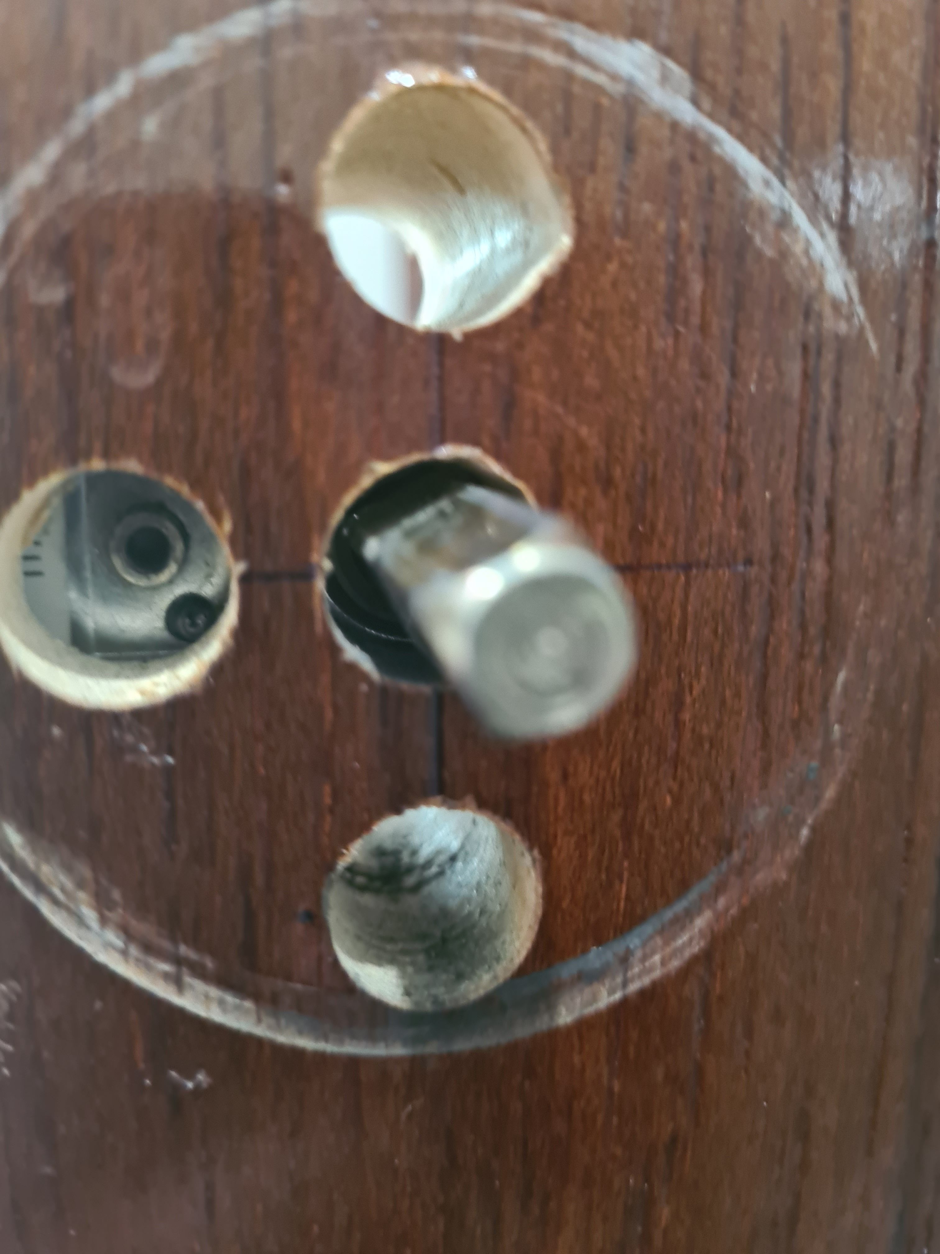 How to remove a door handle spindle? Bunnings community