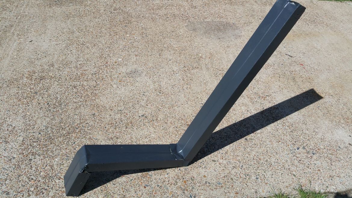 My really dodgy attempt at cutting and shaping downpipe. Its harder than it looks when you have no idea like me, but it does the job just for the shed