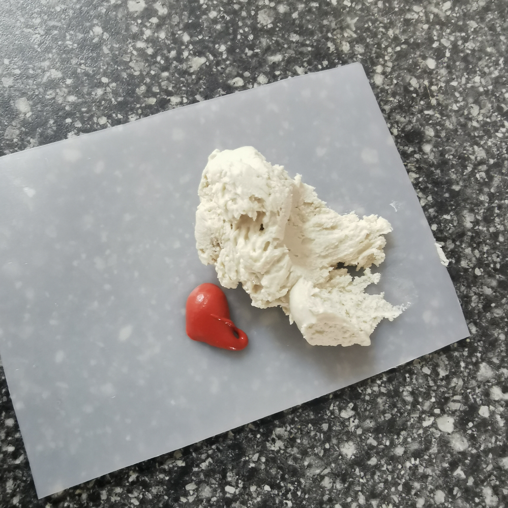 1.2 Proportioning out filler and catalyst.png