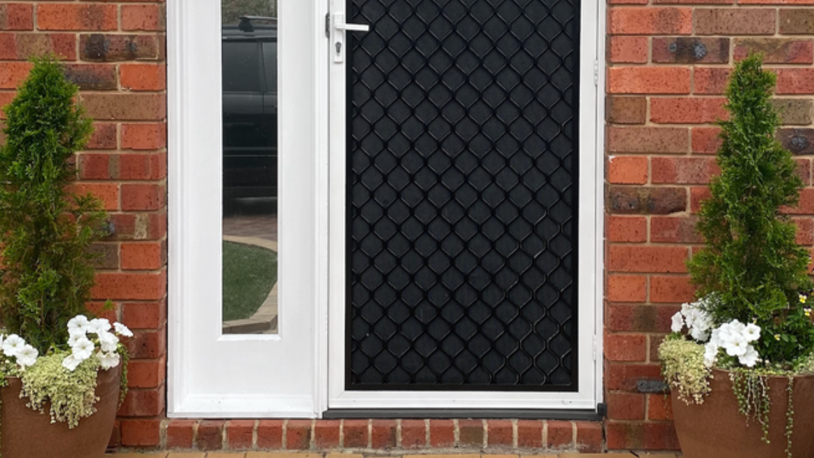 9 ways to update your front door Bunnings community