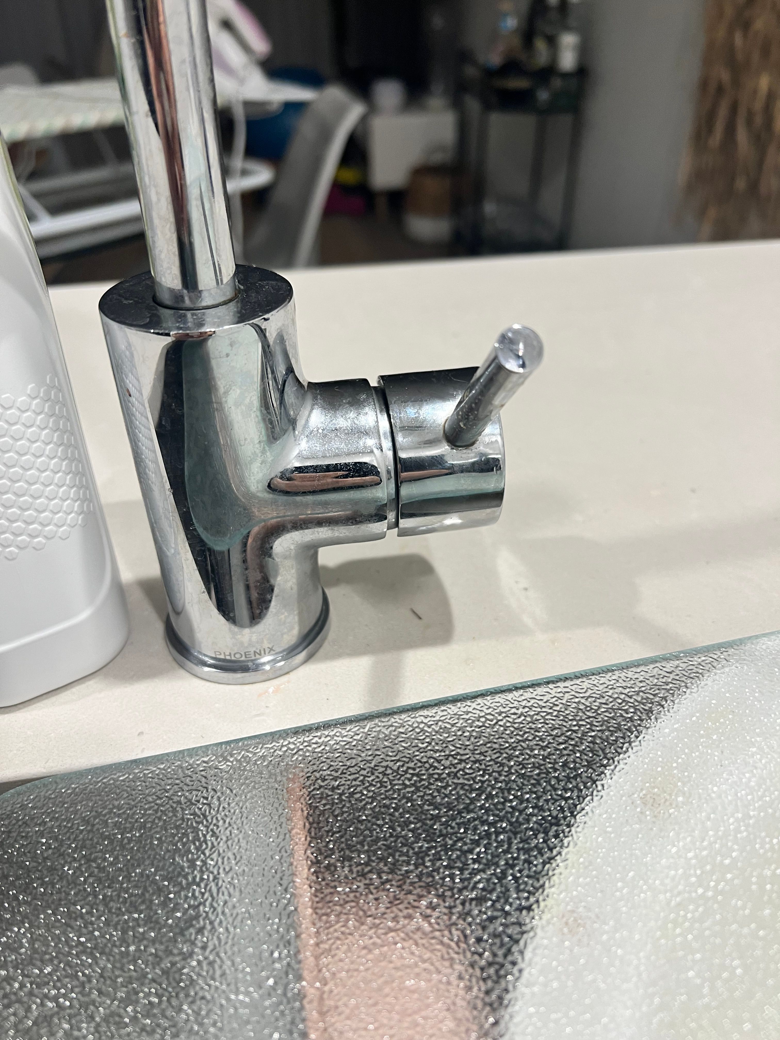 How to fix a kitchen tap handle that kee... Bunnings community