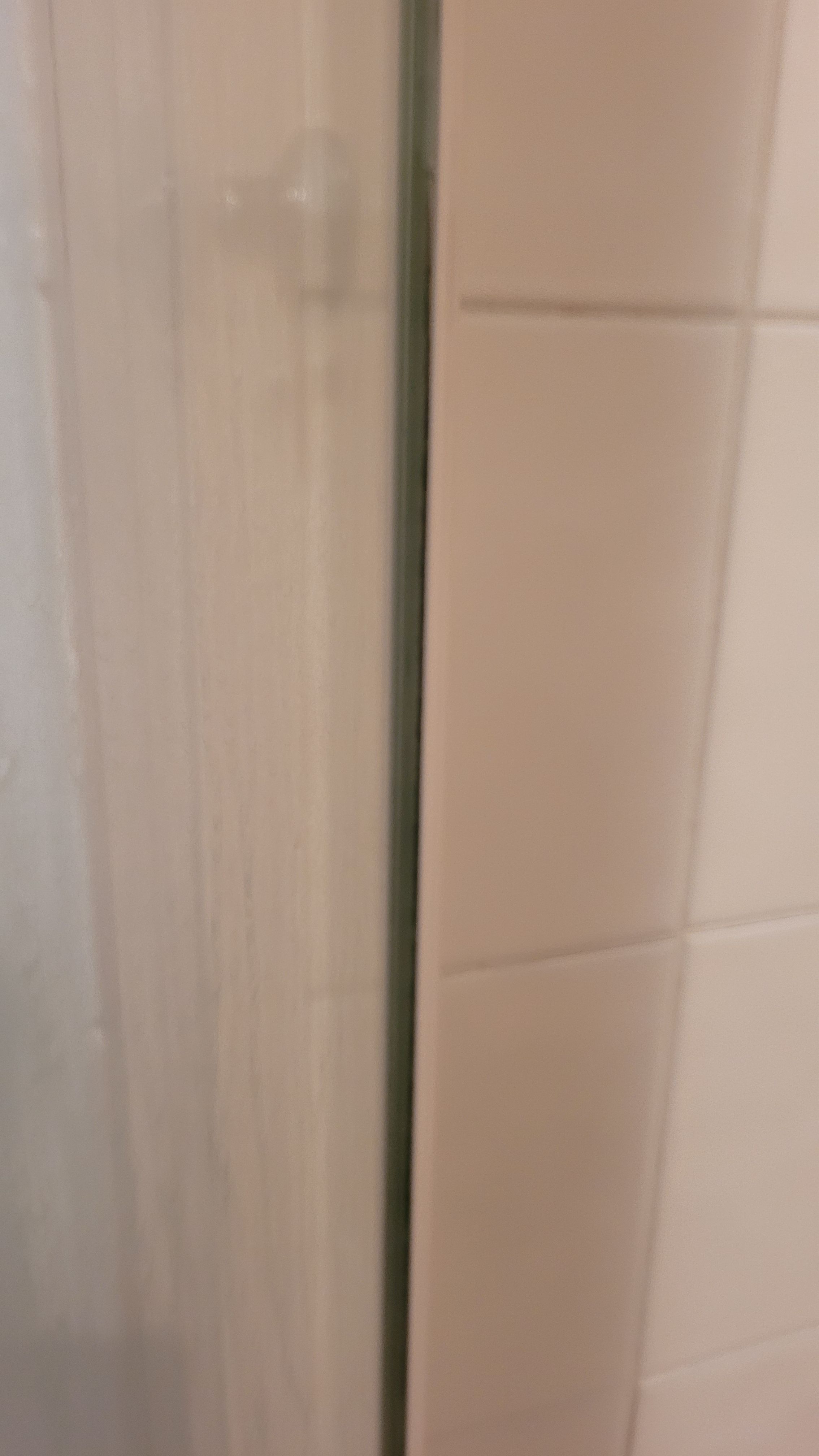 How to clean shower sealant? Does it nee... Bunnings community