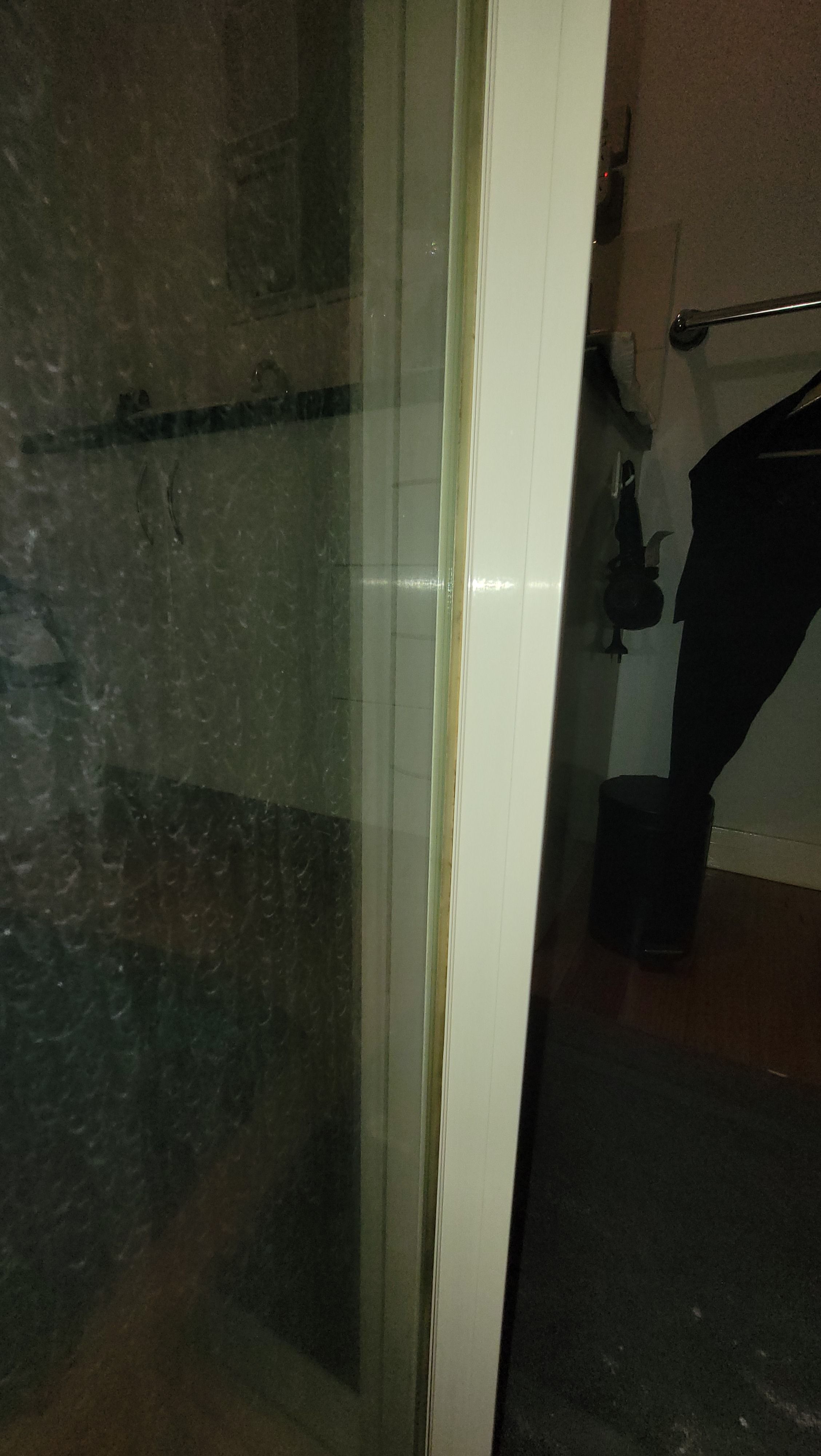 How to clean shower sealant? Does it nee... Bunnings community