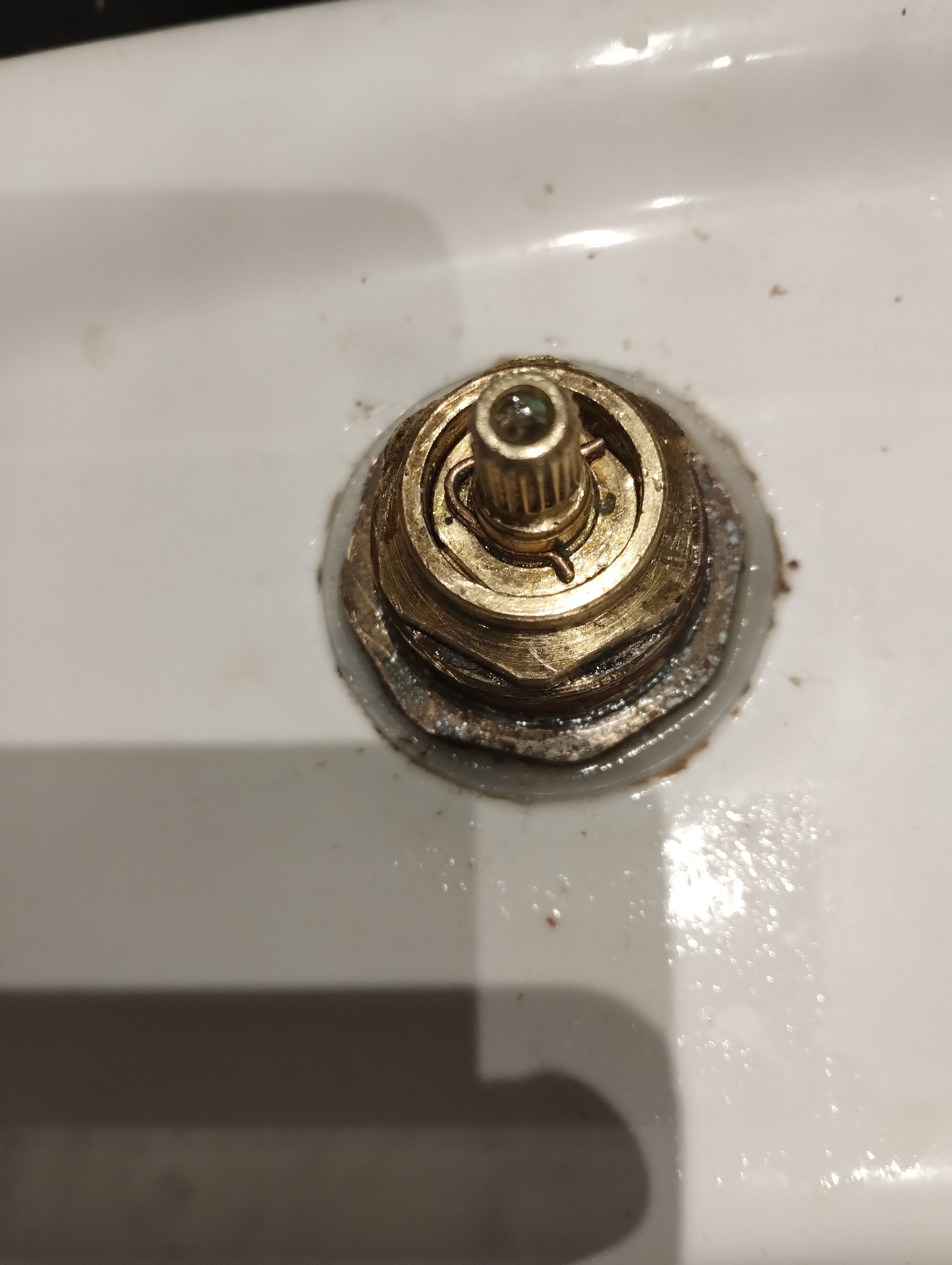 How to remove a 1/4 turn tap spindle to Bunnings community