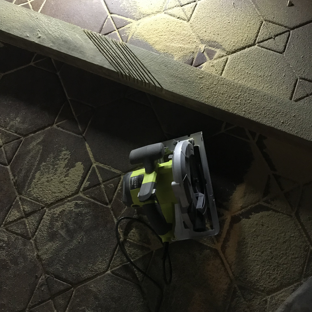 Easy with the circular saw