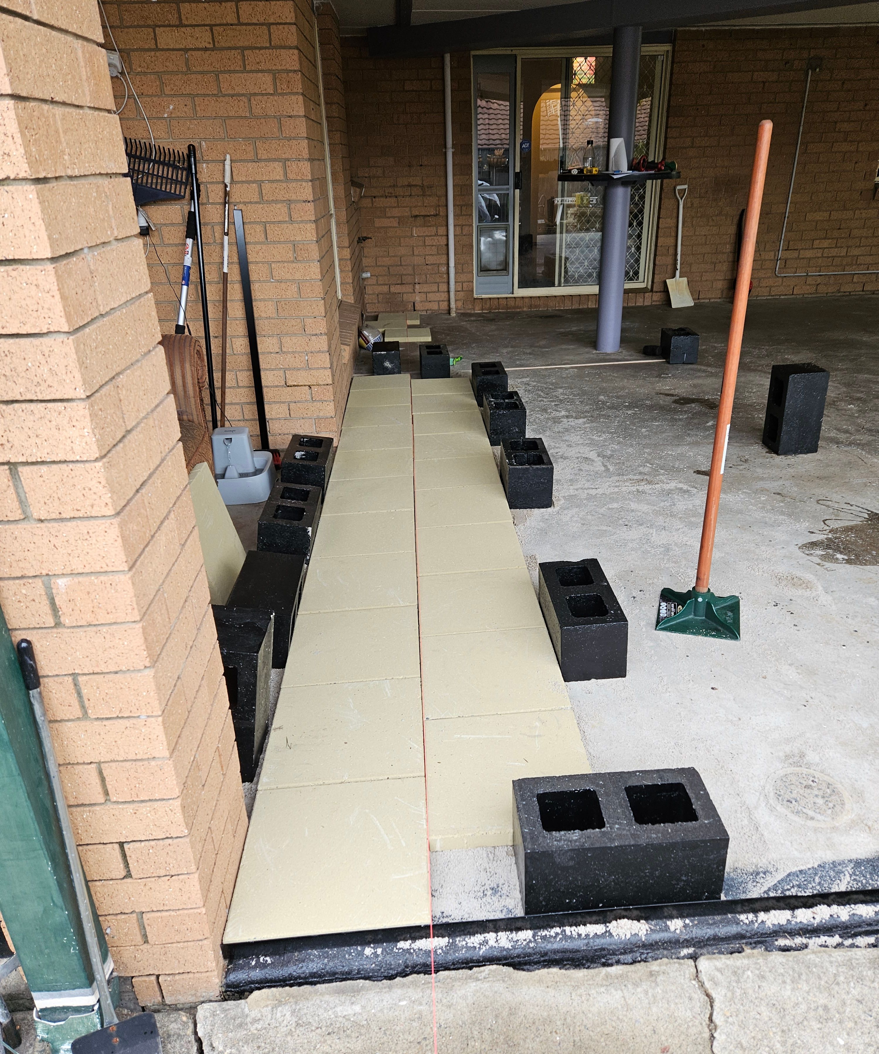 How to lay paving on my patio? Bunnings community