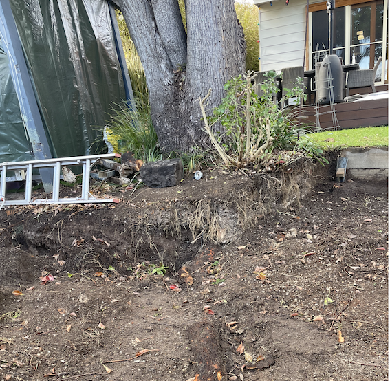 How to build a temporary retaining wall? Bunnings community