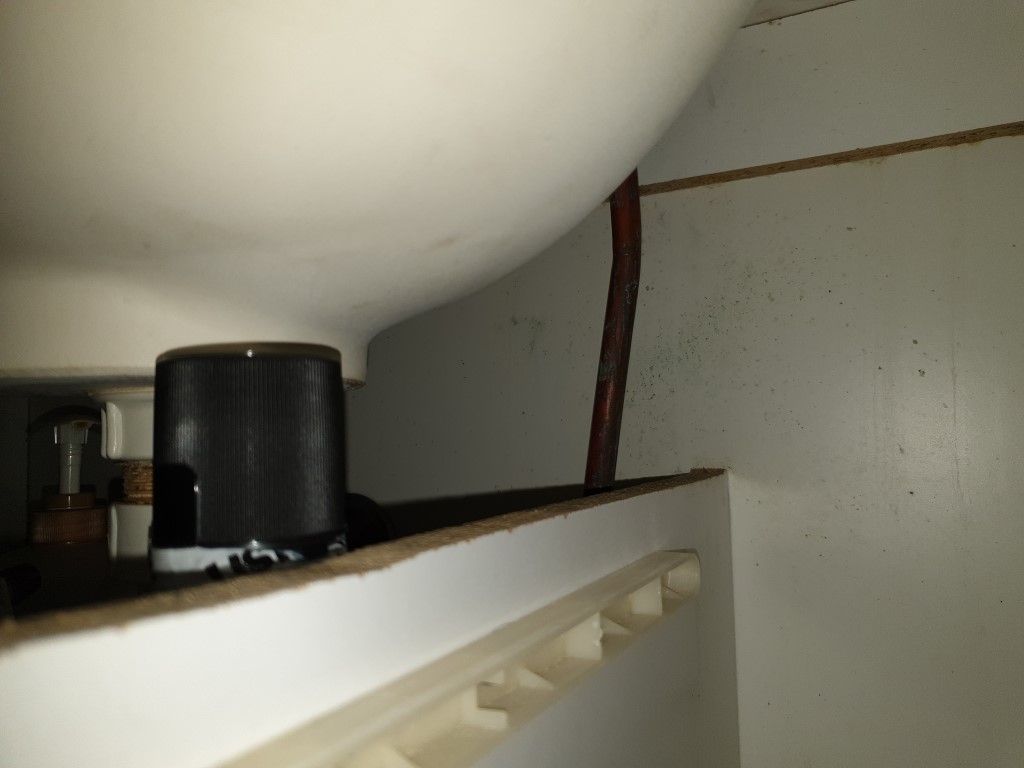 How to plug vanity tap mounting holes? Bunnings community