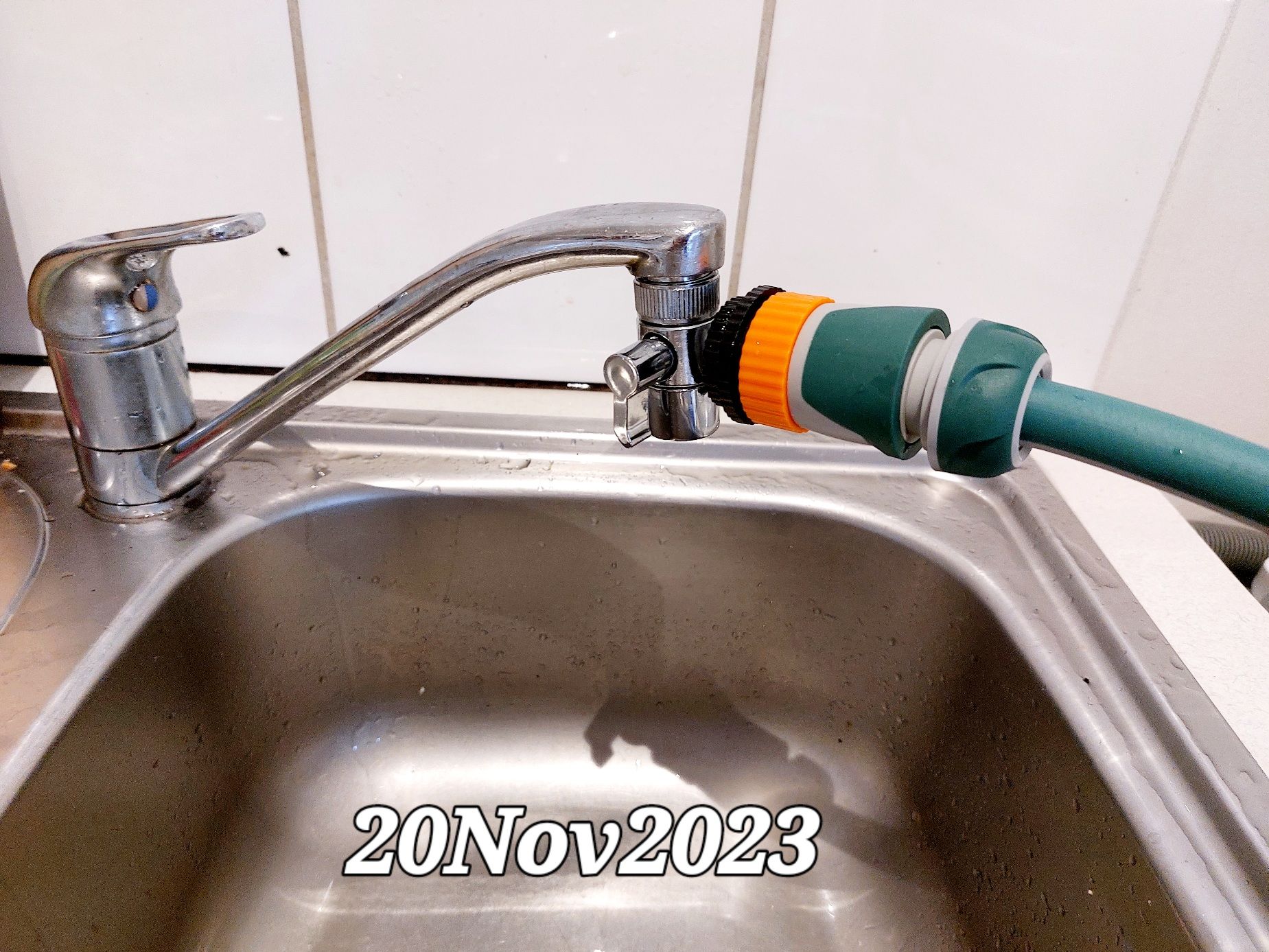 How to water plants on my balcony? Bunnings community