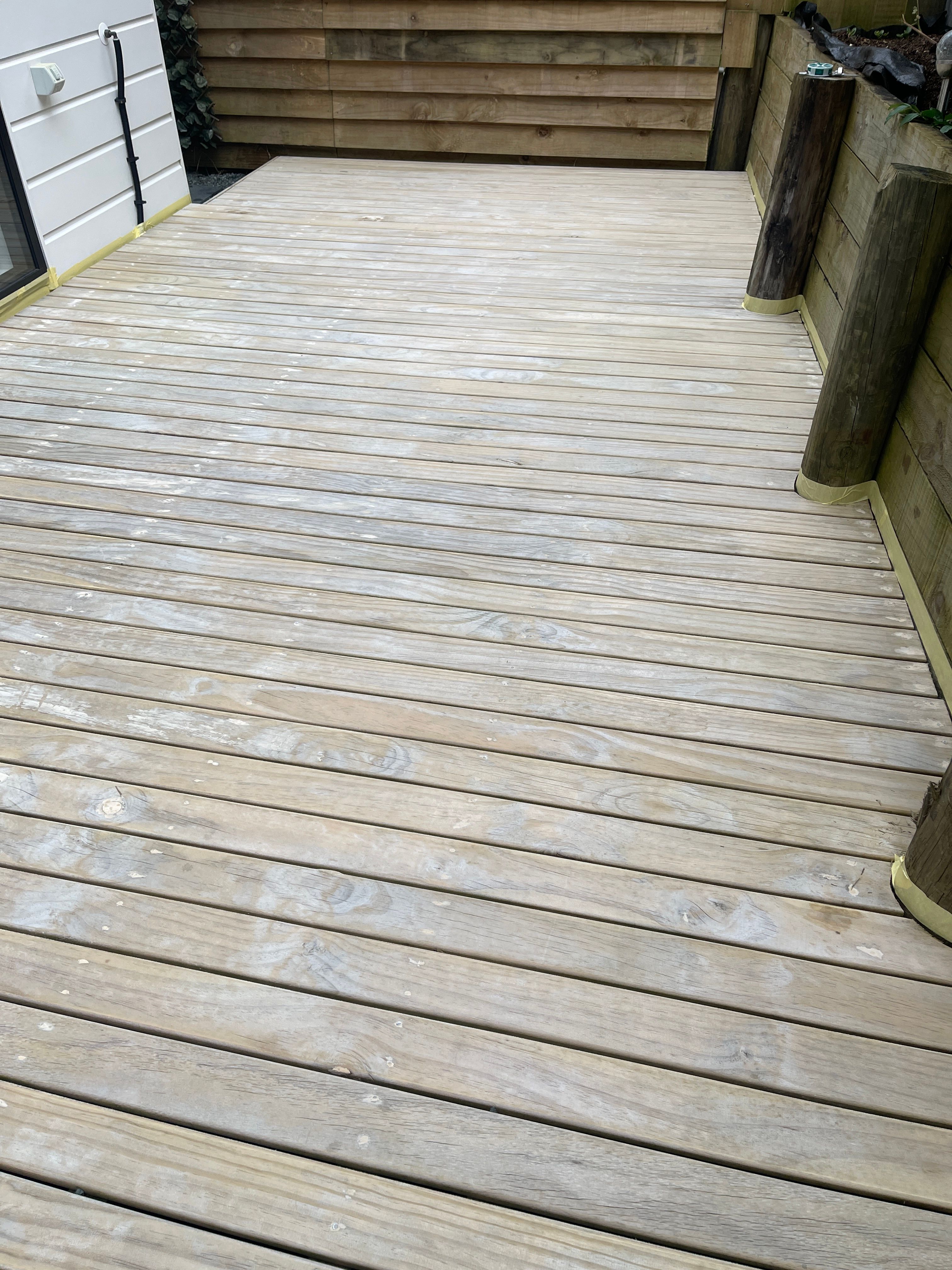 Solved How can we stain a deck with wood filler... Bunnings