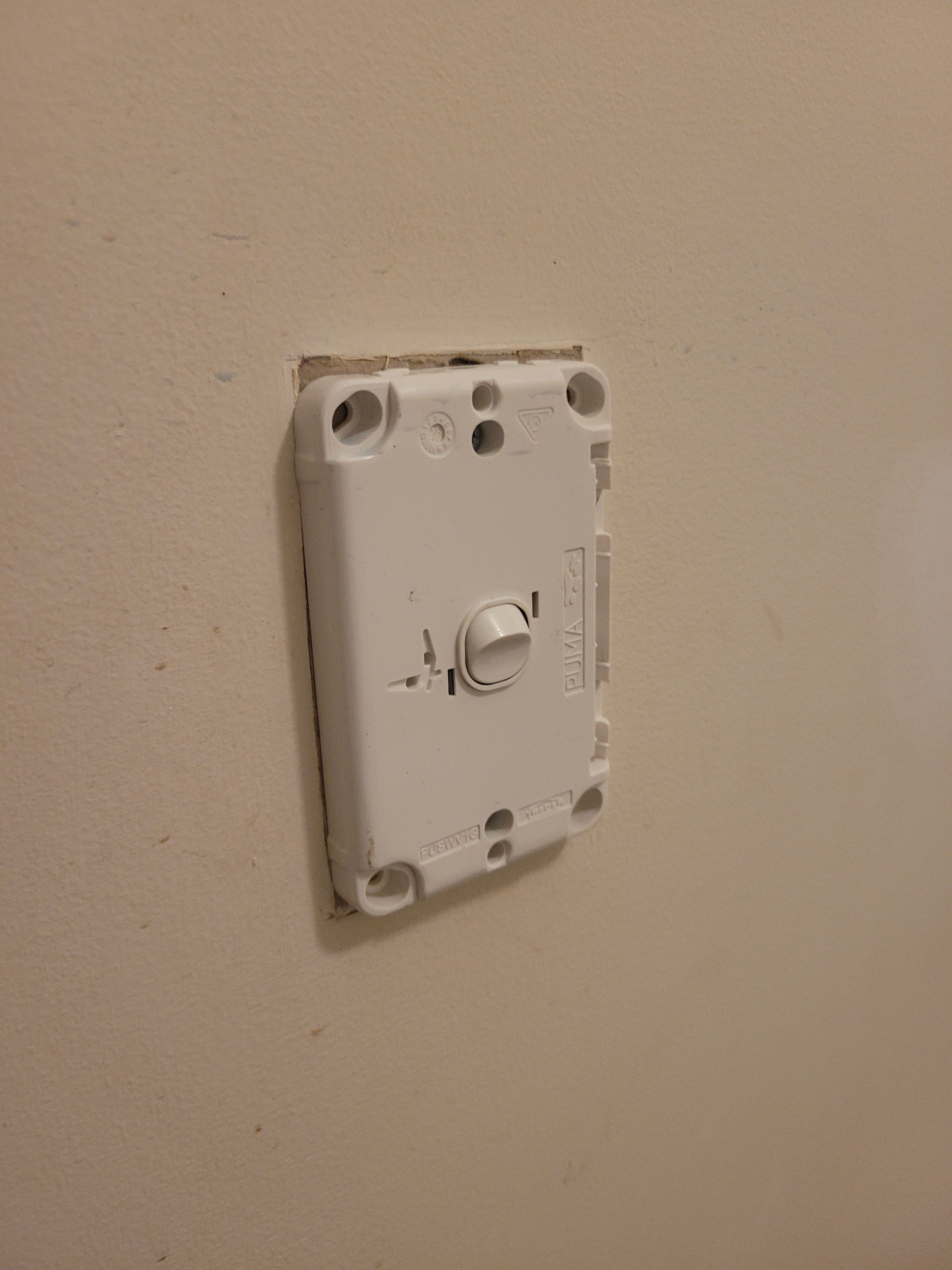 How to get the plate for this switch? Bunnings community