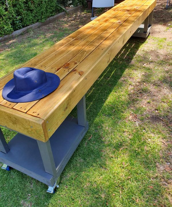 Outdoor mobile pallet table Bunnings community