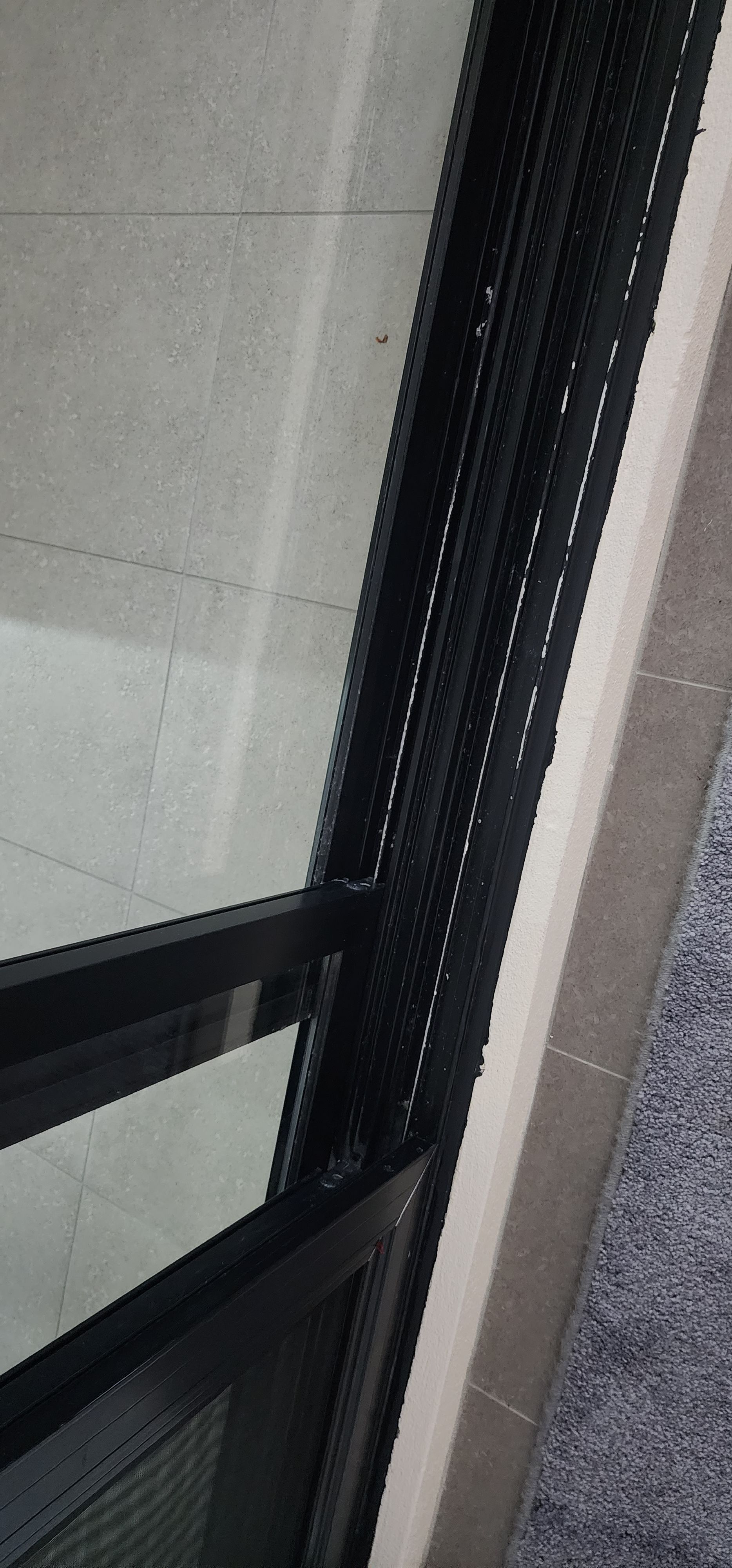 How to fix peeling paint from sliding do... Bunnings community