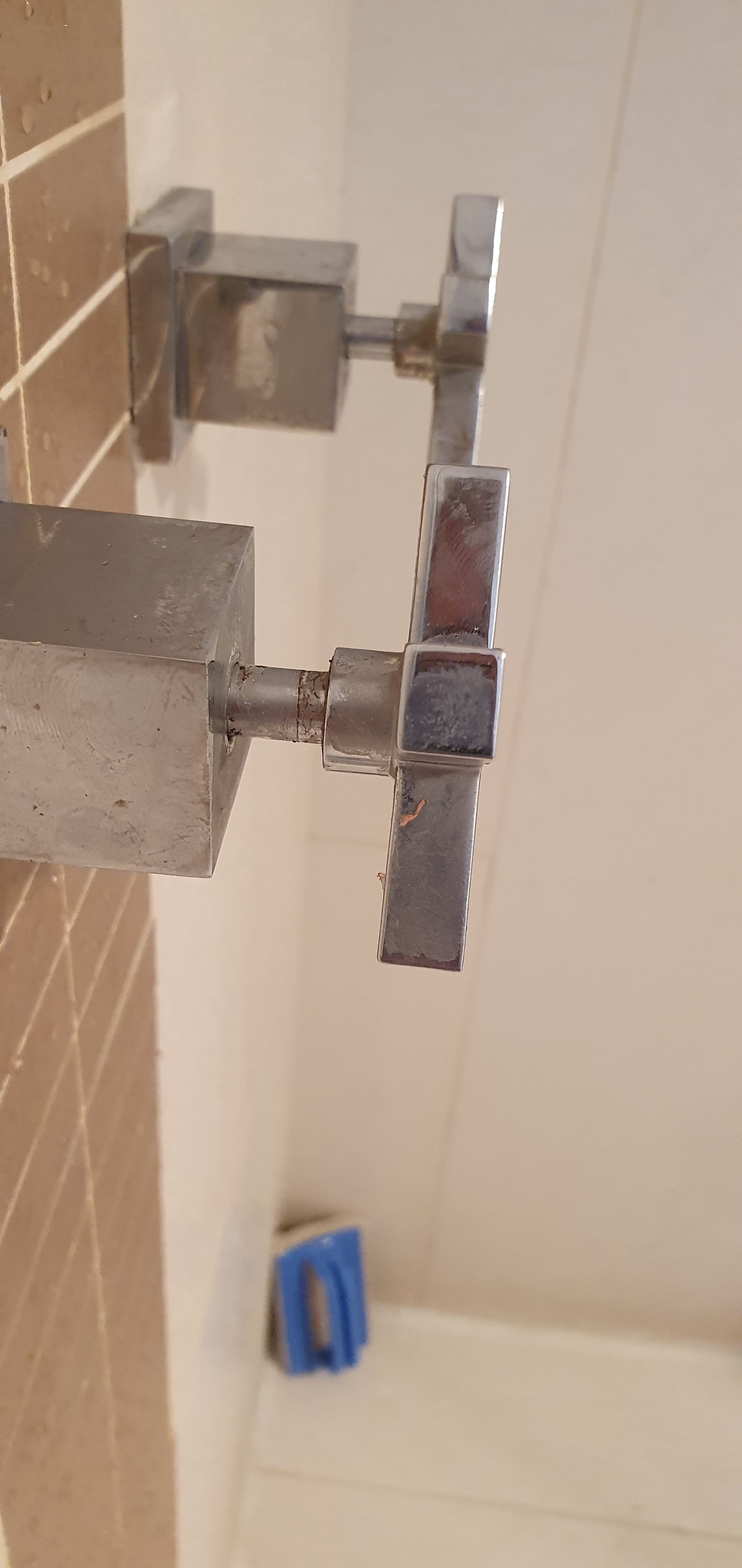 How to remove a stuck shower handle? Bunnings community
