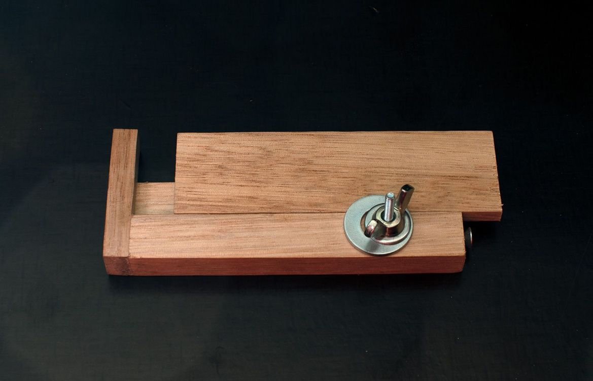 The foolishly named 'kerfmaker'.