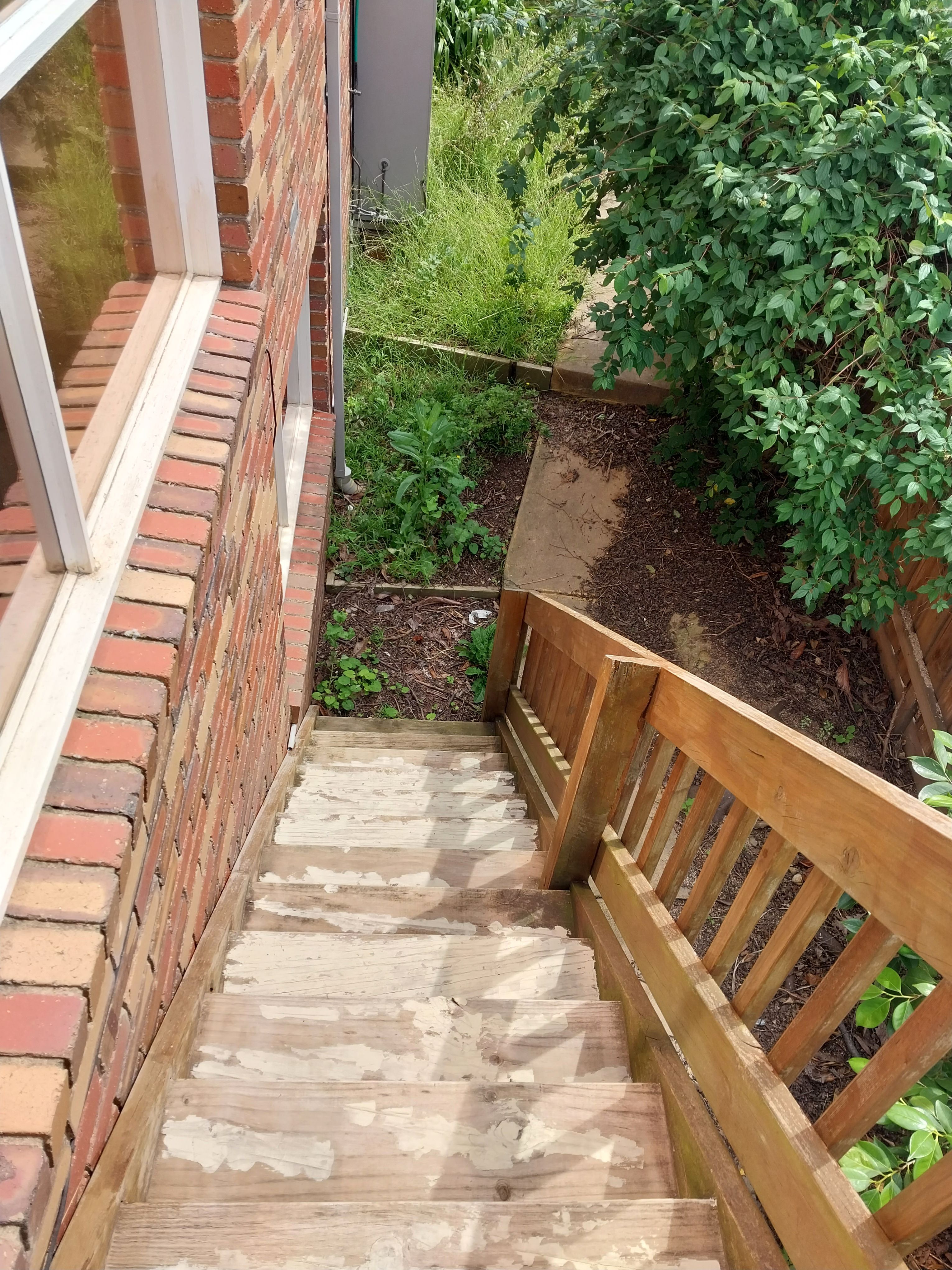 How to paint my outdoor timber deck area... Bunnings community