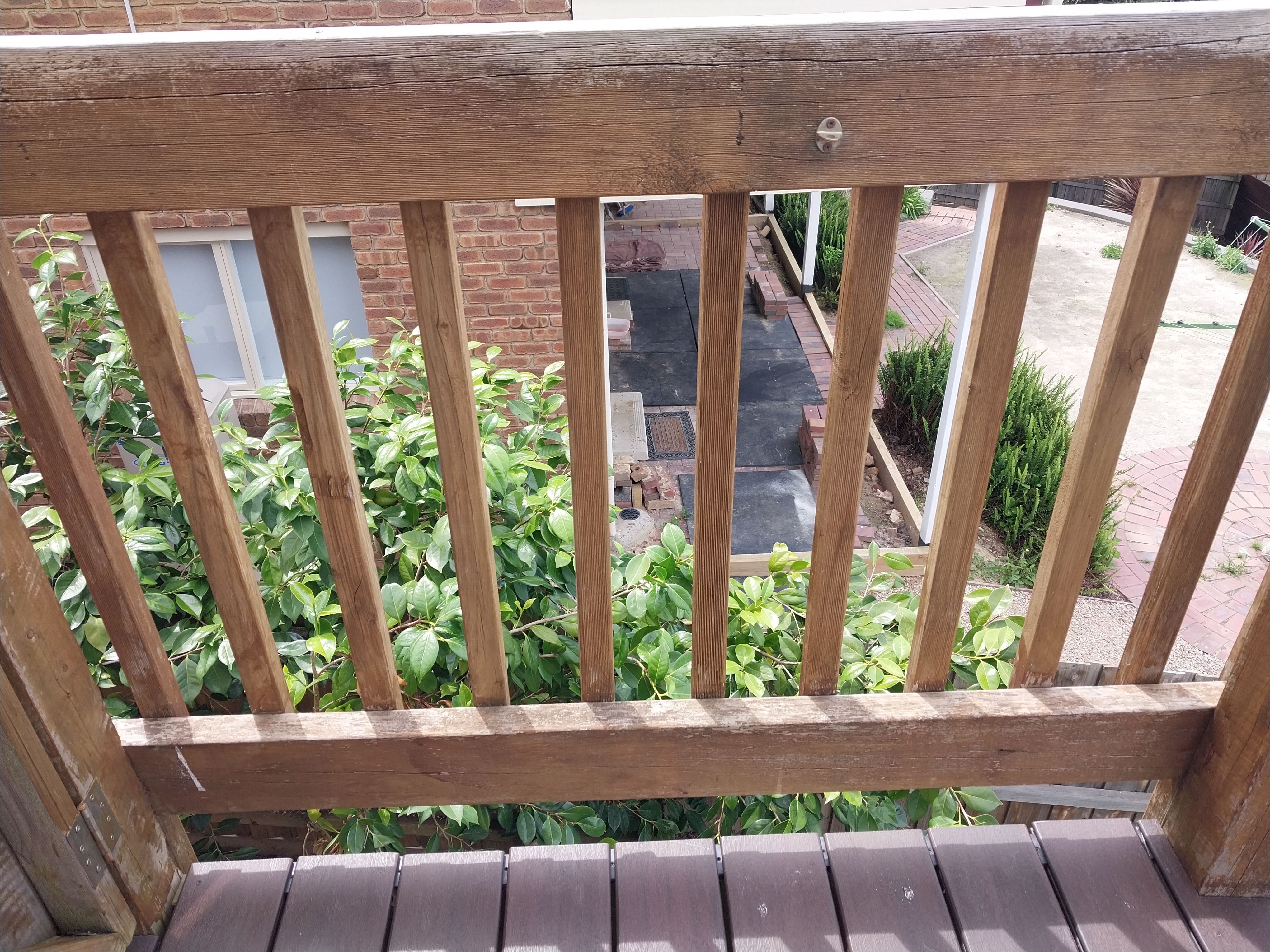 How to paint my outdoor timber deck area... Bunnings community