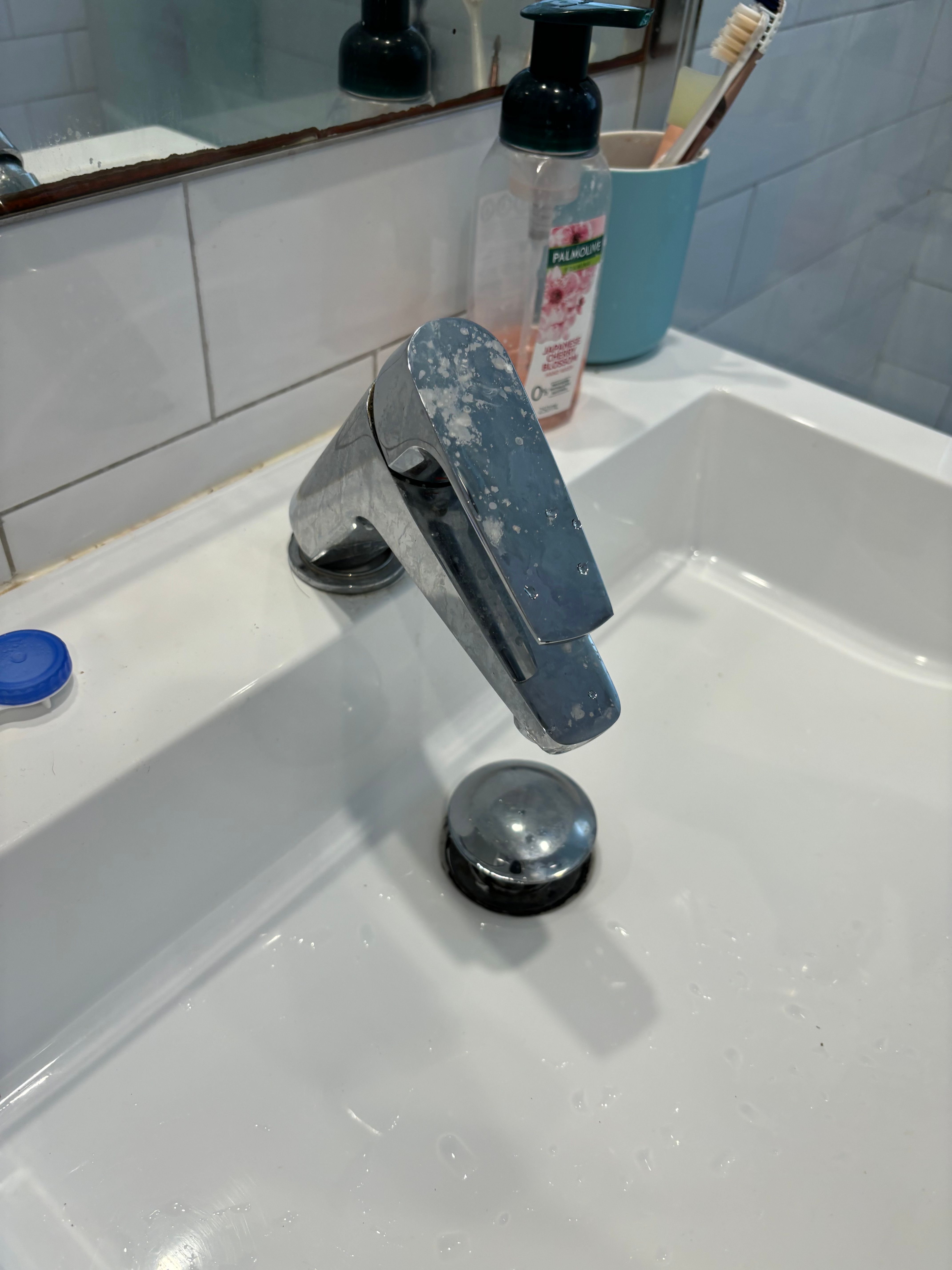 How to fix loose bathroom tap? Bunnings community
