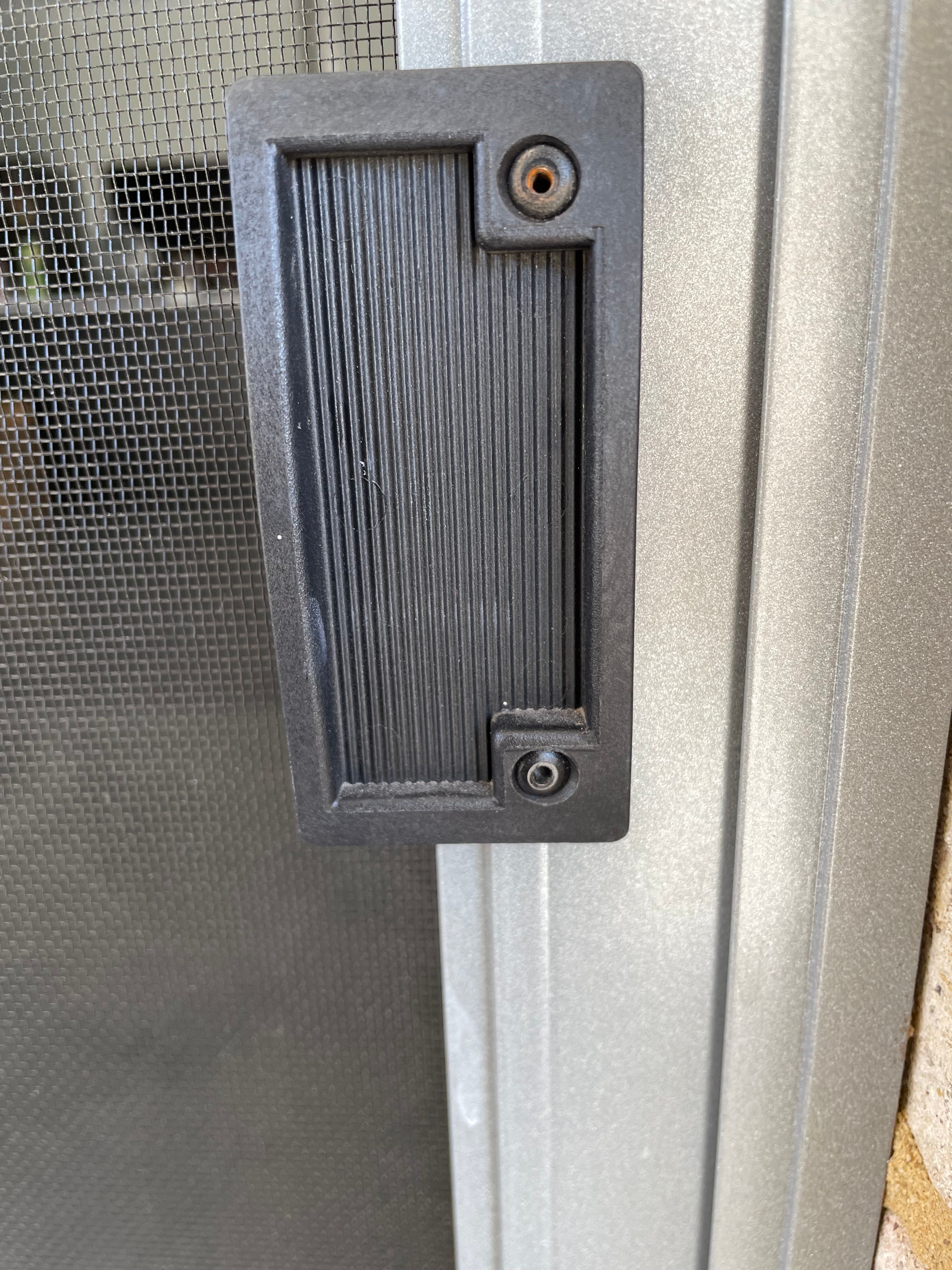 How to replace handle on flyscreen door? Bunnings community