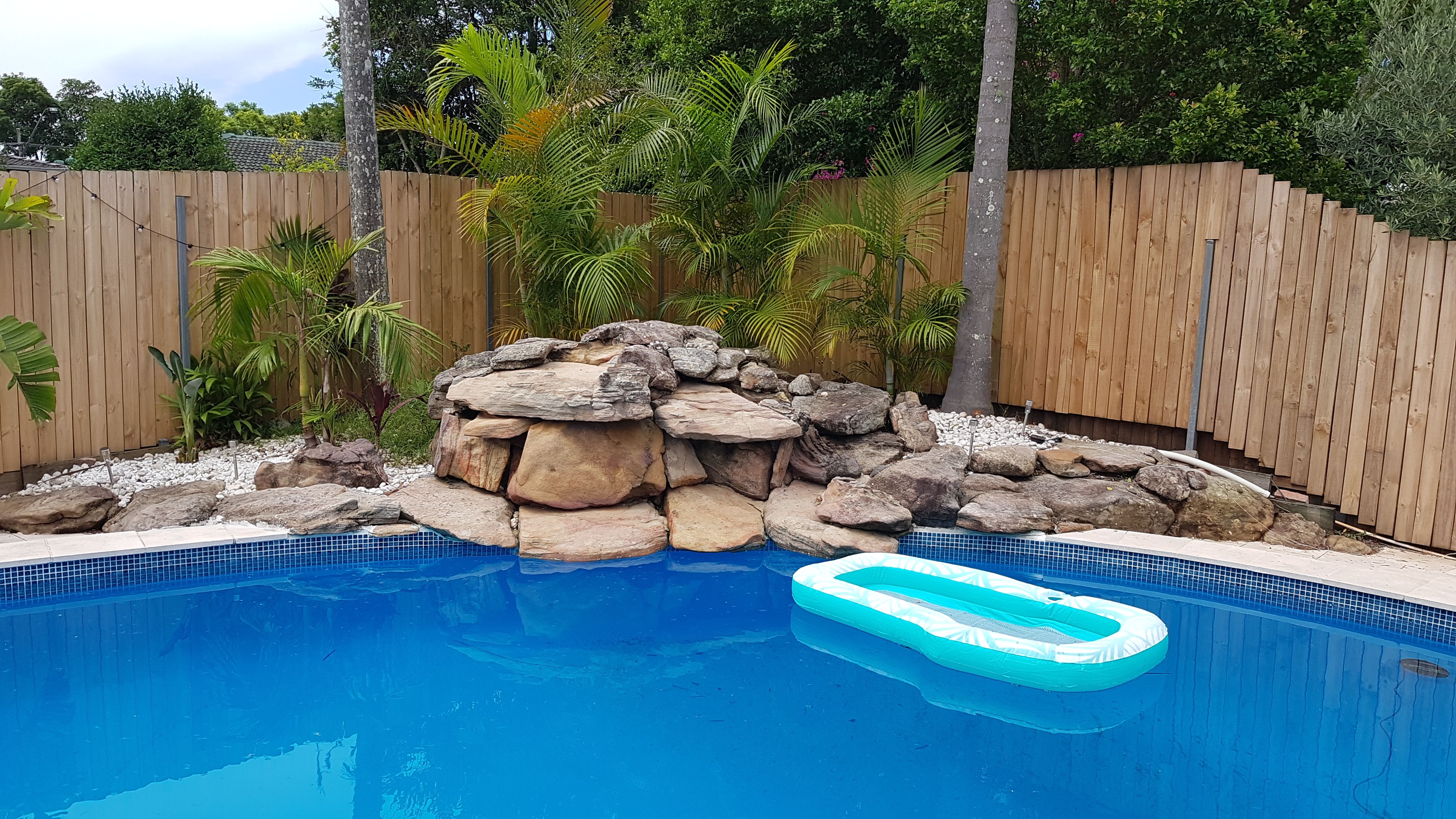 How to seal rock gaps? Bunnings community