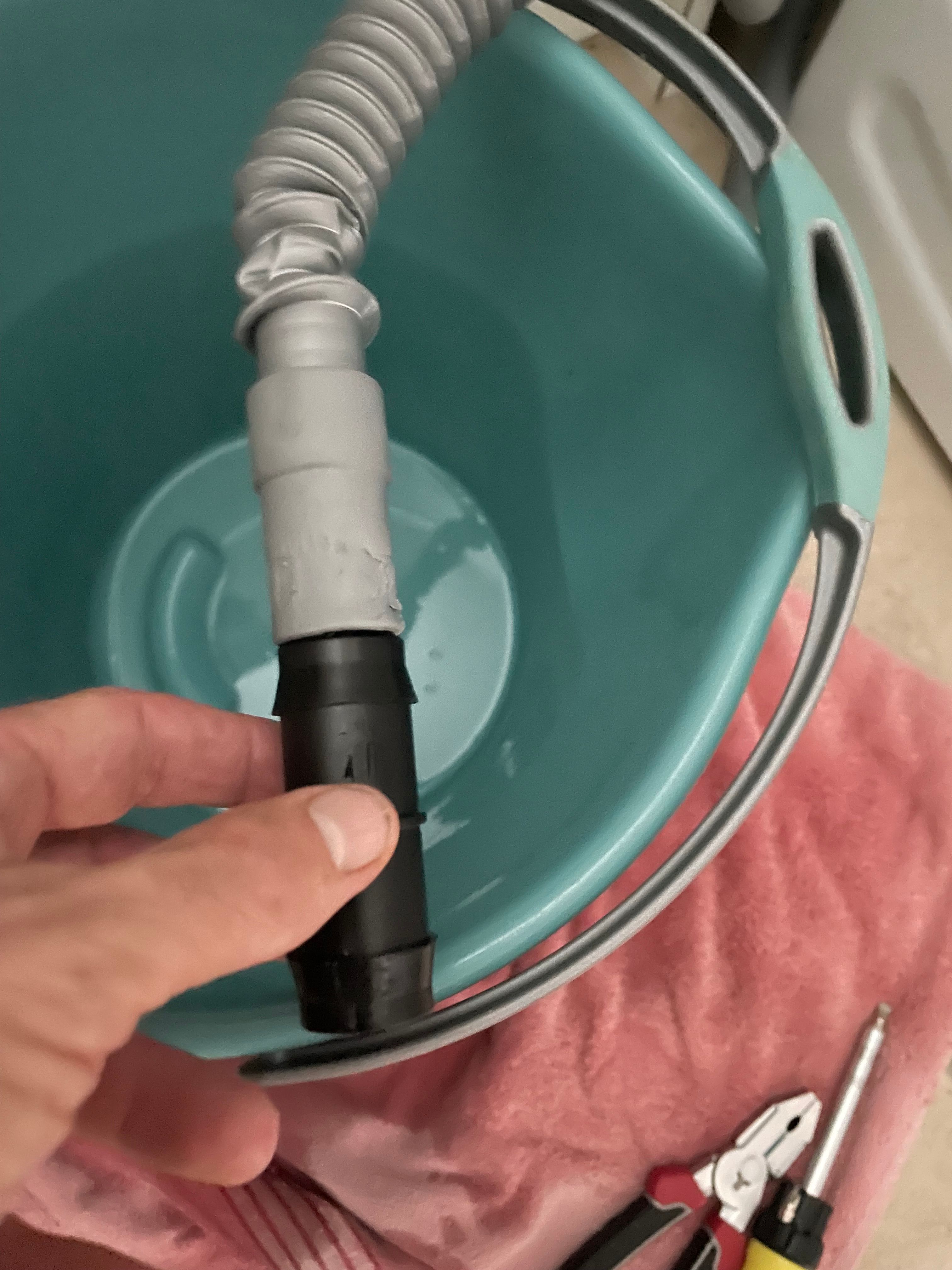 How to fix a leaking washing machine hos... Bunnings community