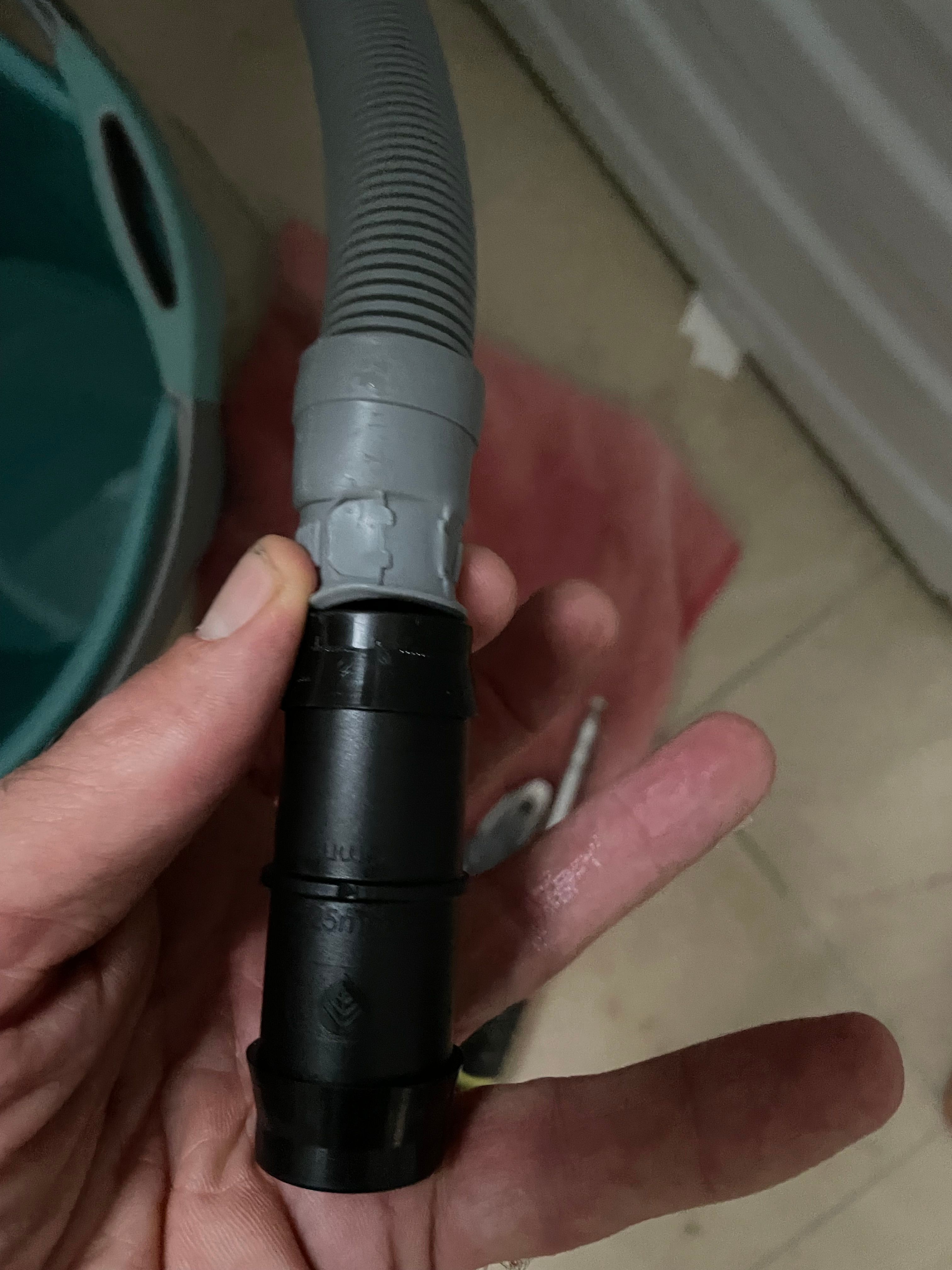 How to fix a leaking washing machine hos... Bunnings community