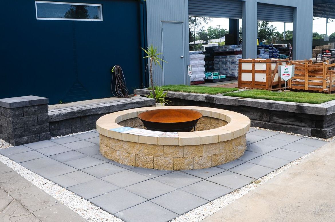 richmond-sand-gravel-landscaping-fire-pit-lismore.jpg